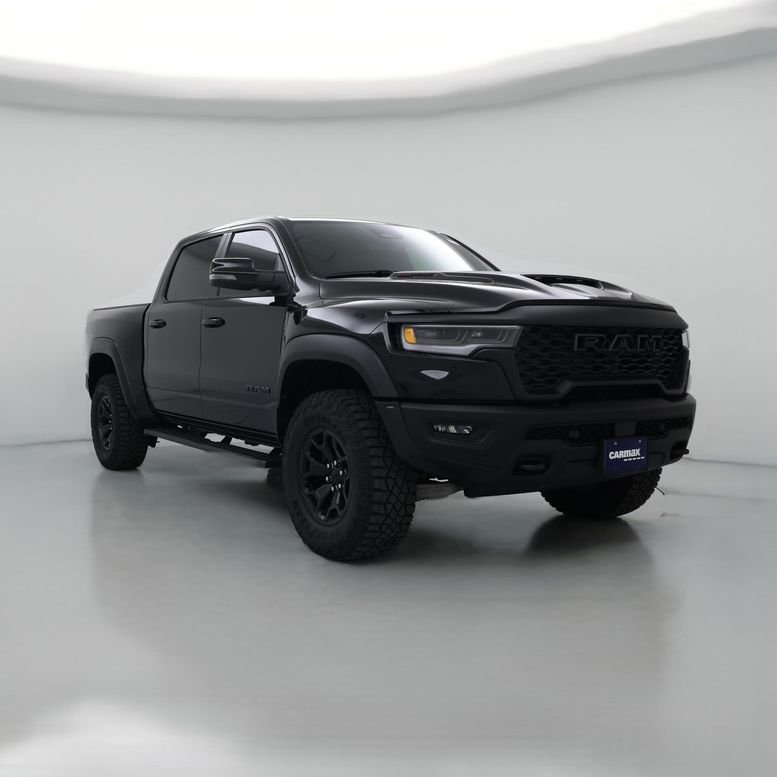 Thumbnail: 2025 RAM 1500 - 1