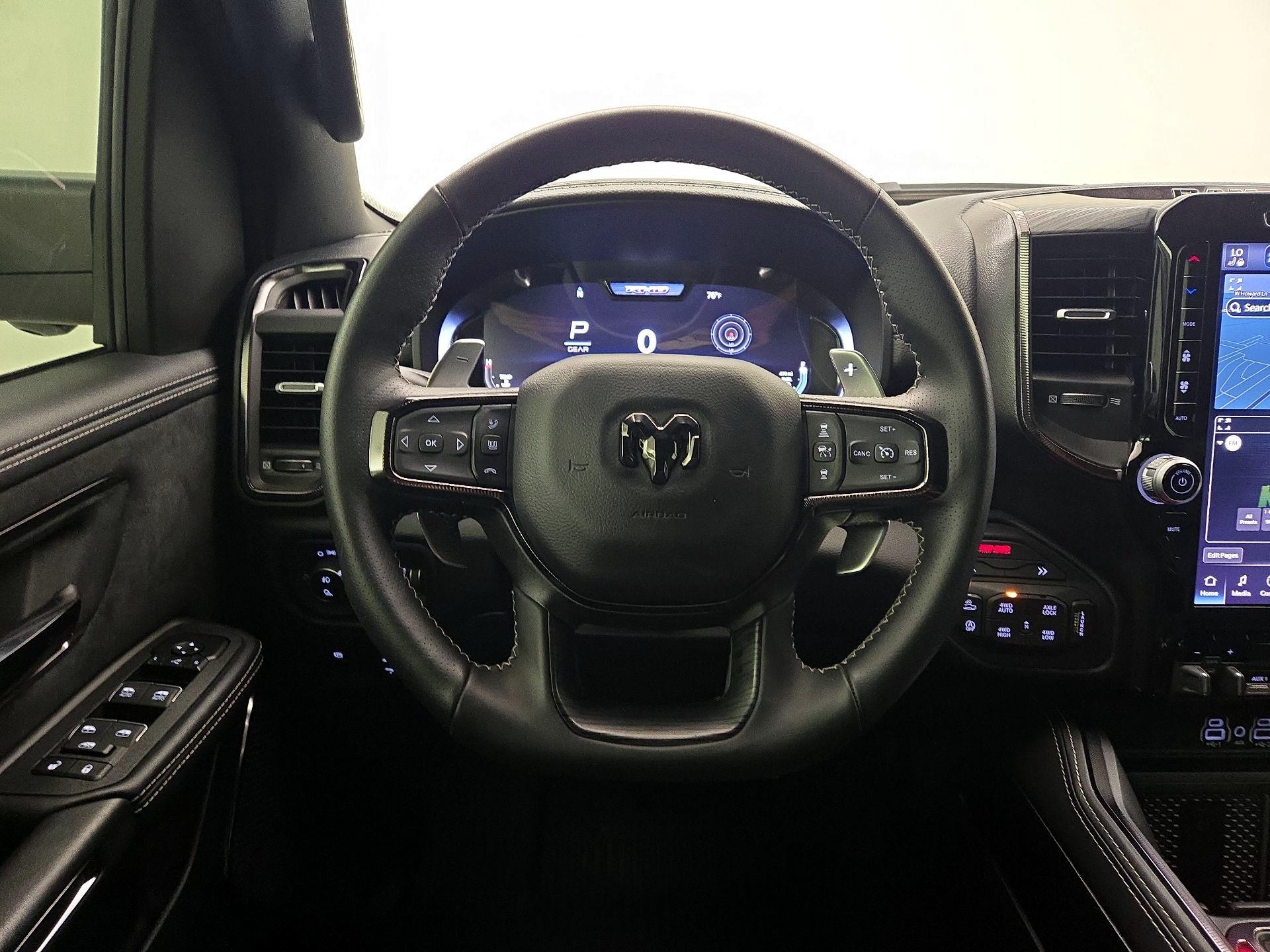 Thumbnail: 2025 RAM 1500 - 10