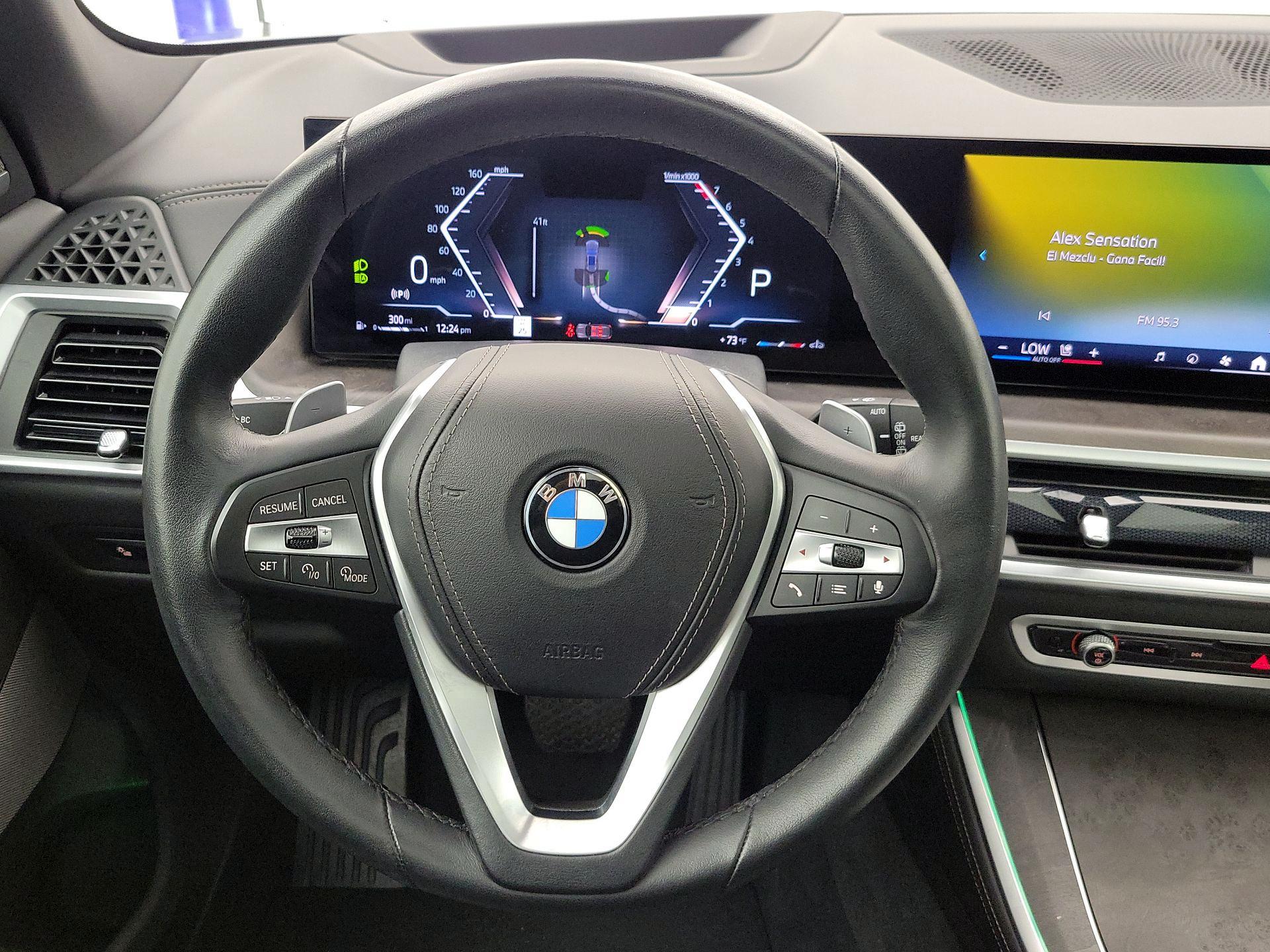 Thumbnail: 2024 BMW X5 - 10