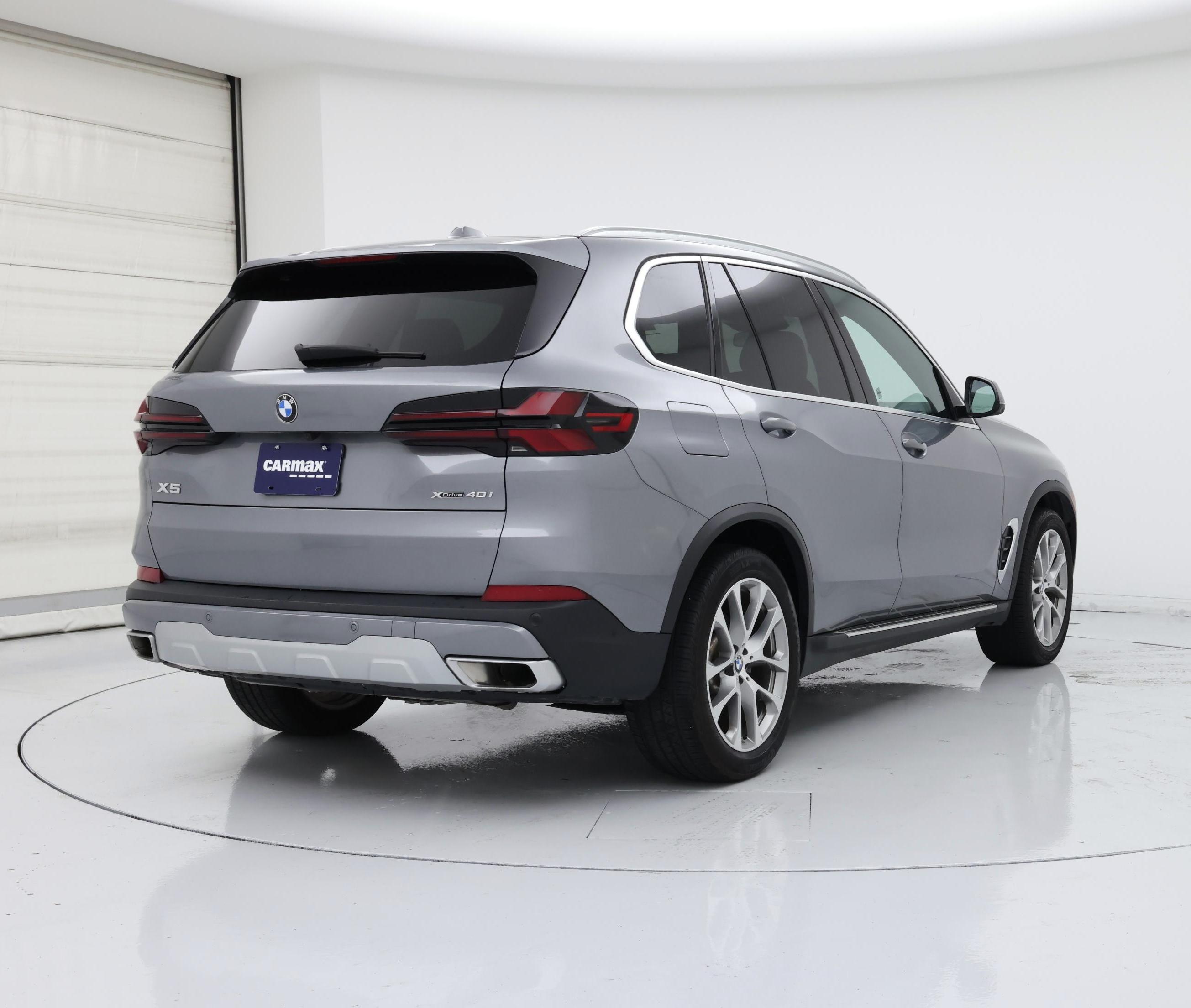 Thumbnail: 2024 BMW X5 - 8