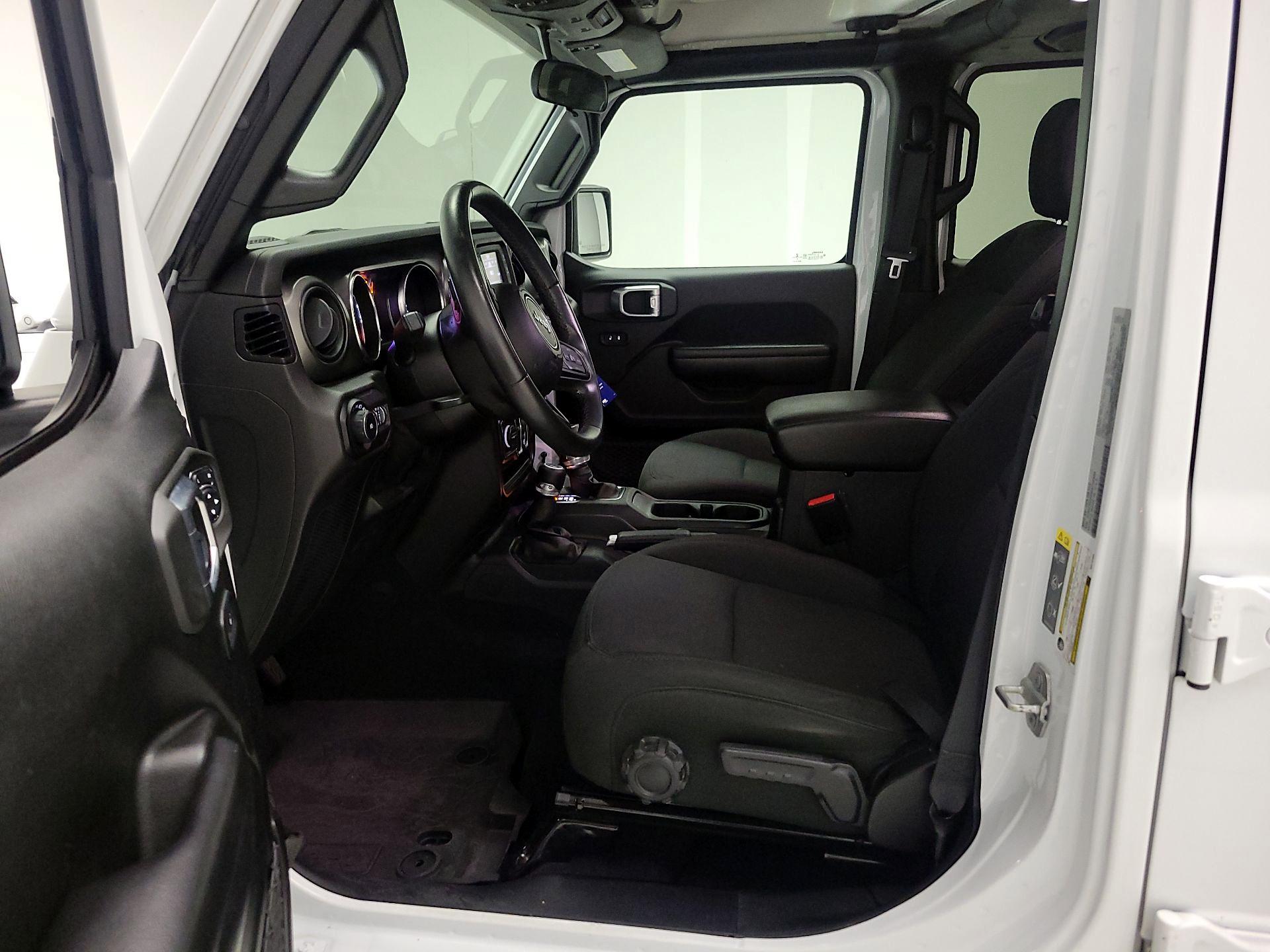 Thumbnail: 2021 Jeep Wrangler - 11