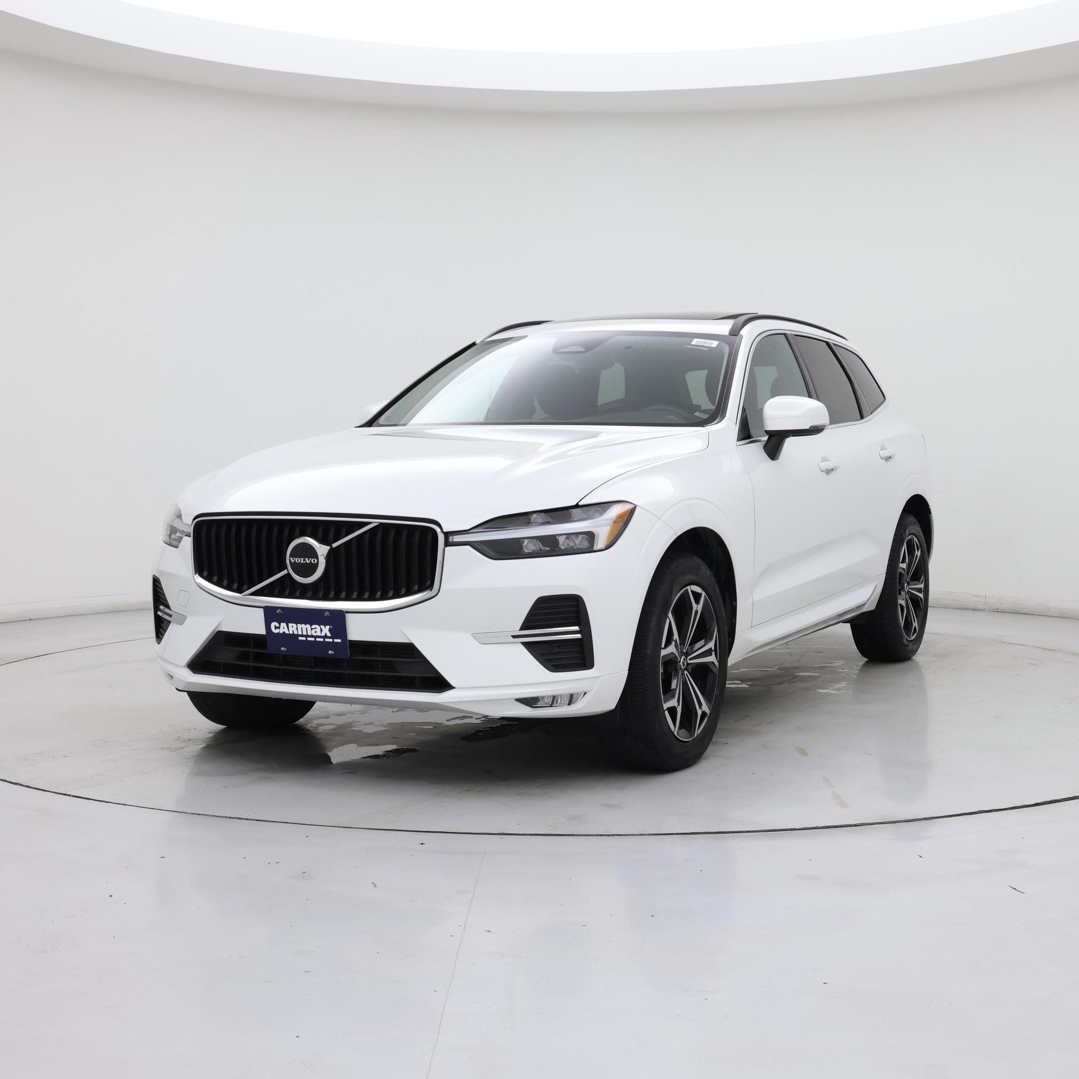 Thumbnail: 2022 Volvo XC60 - 4