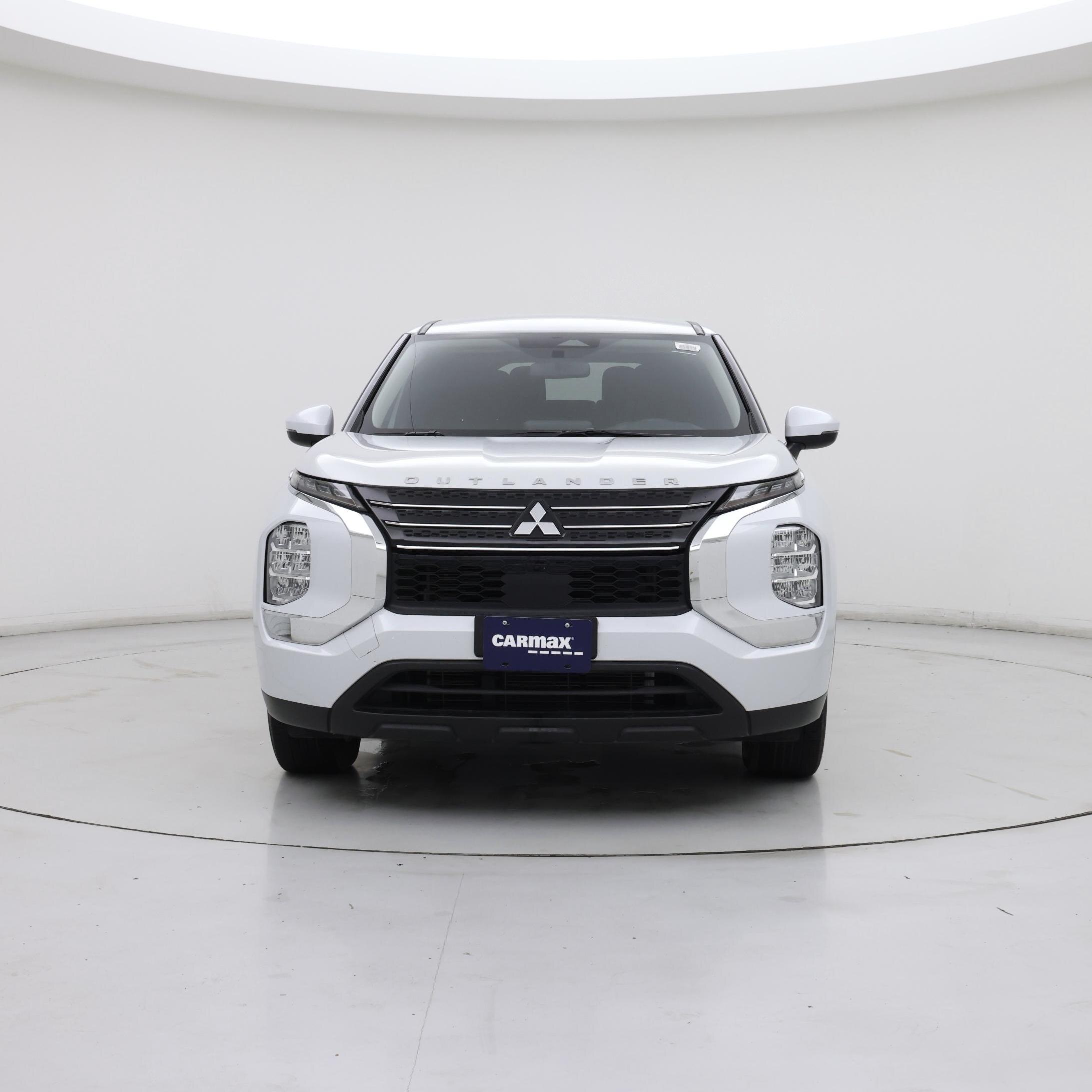 Thumbnail: 2024 Mitsubishi Outlander - 5