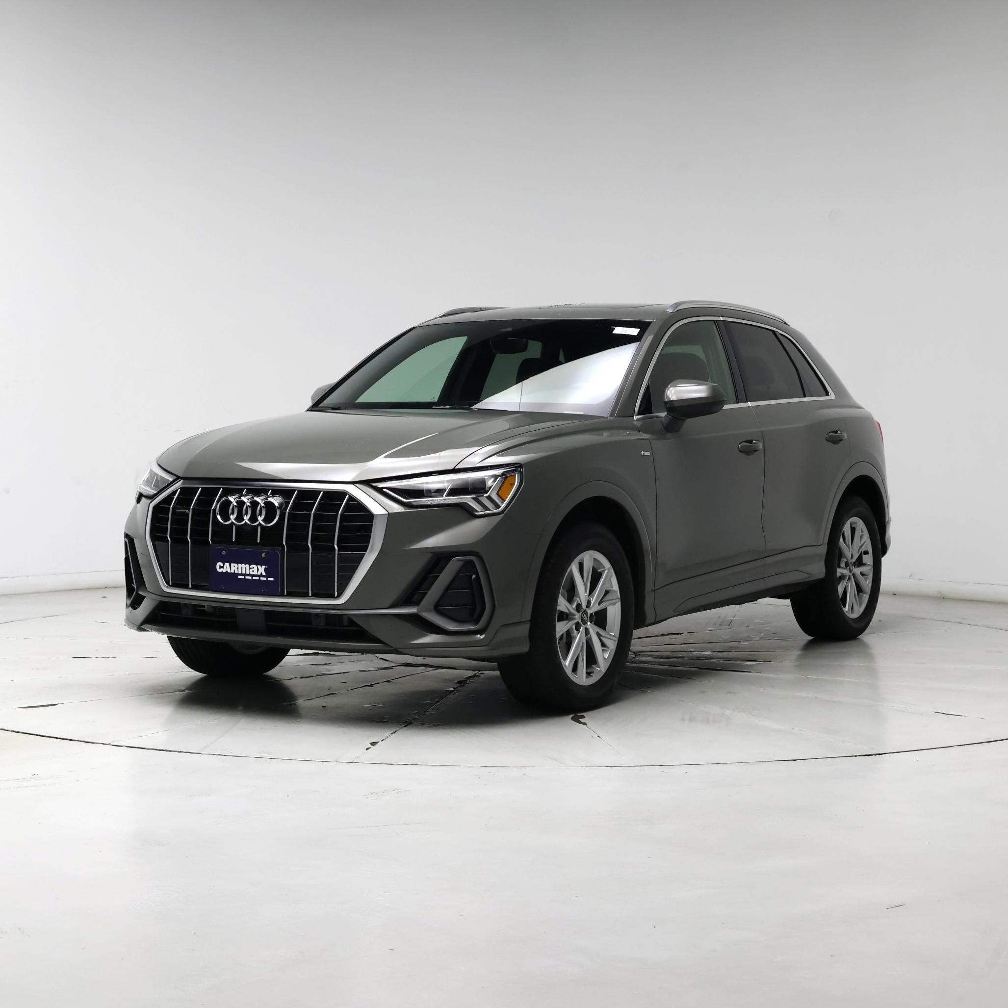 Thumbnail: 2022 Audi Q3 - 4