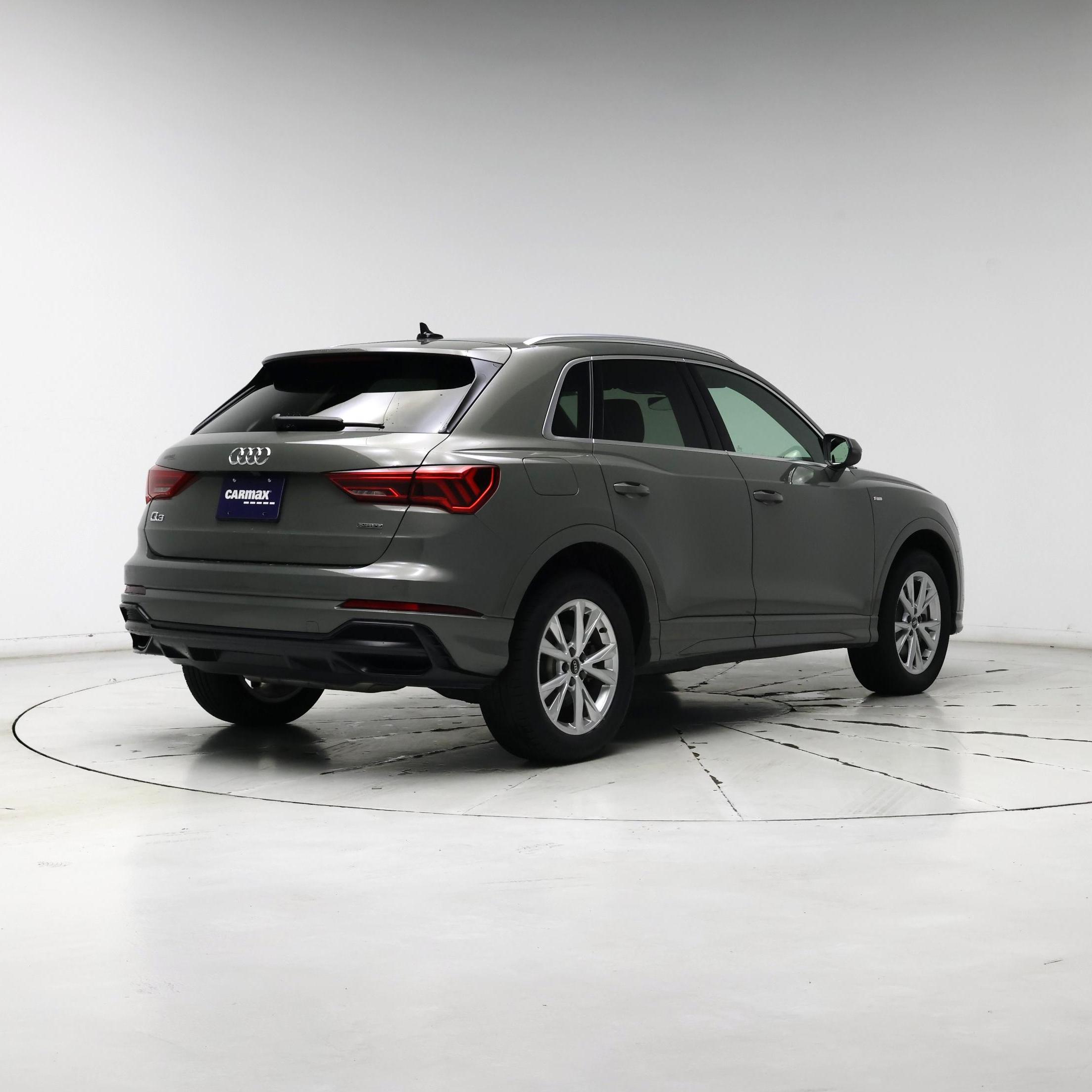 Thumbnail: 2022 Audi Q3 - 8
