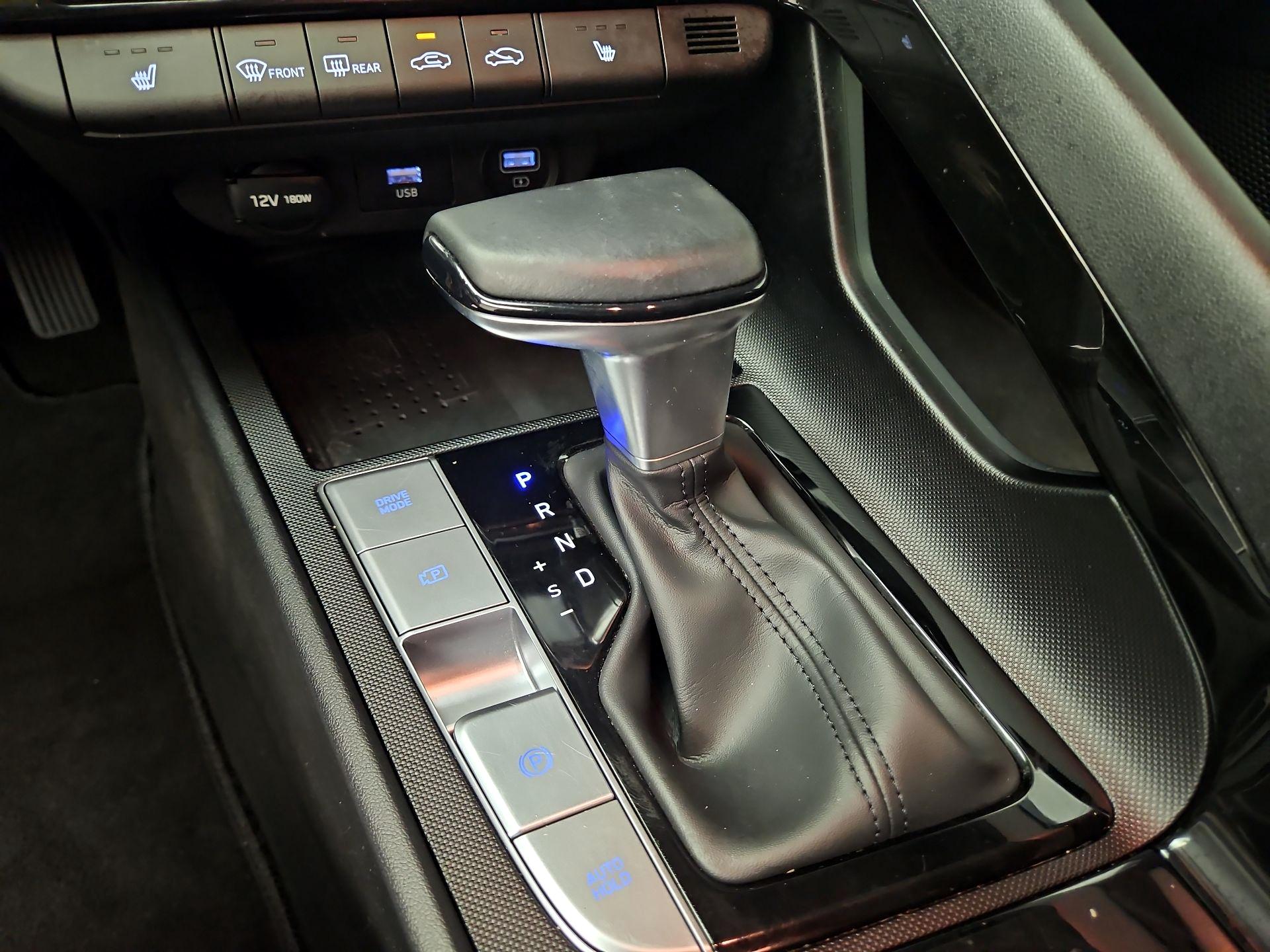 Thumbnail: 2023 Hyundai Elantra - 18