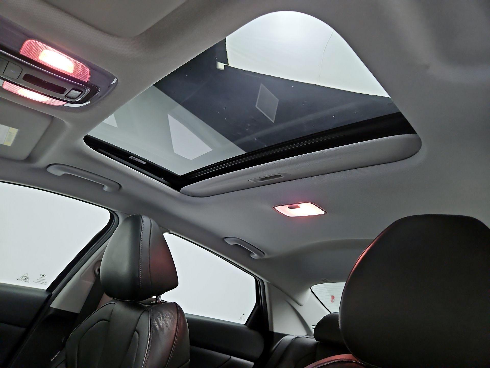 Thumbnail: 2023 Hyundai Elantra - 20