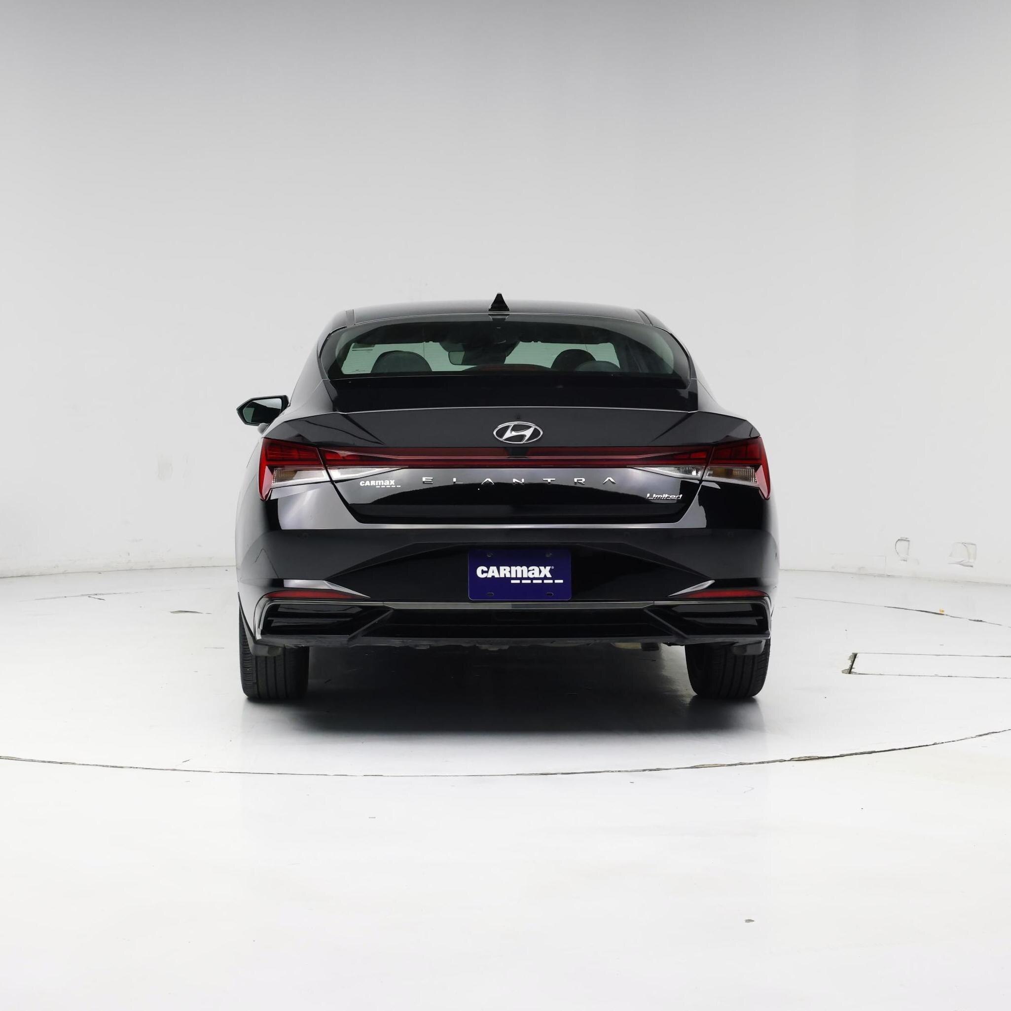Thumbnail: 2023 Hyundai Elantra - 6