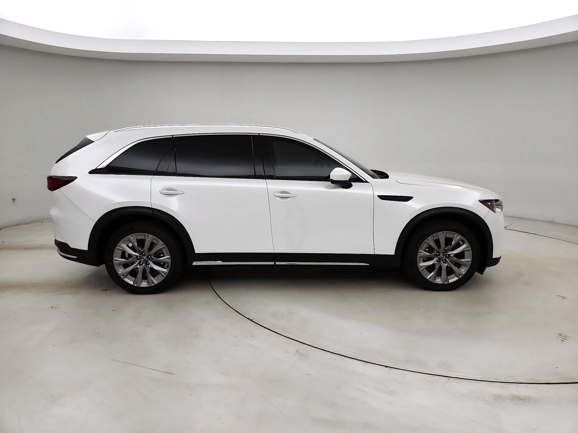 Thumbnail: 2024 Mazda CX-90 - 4