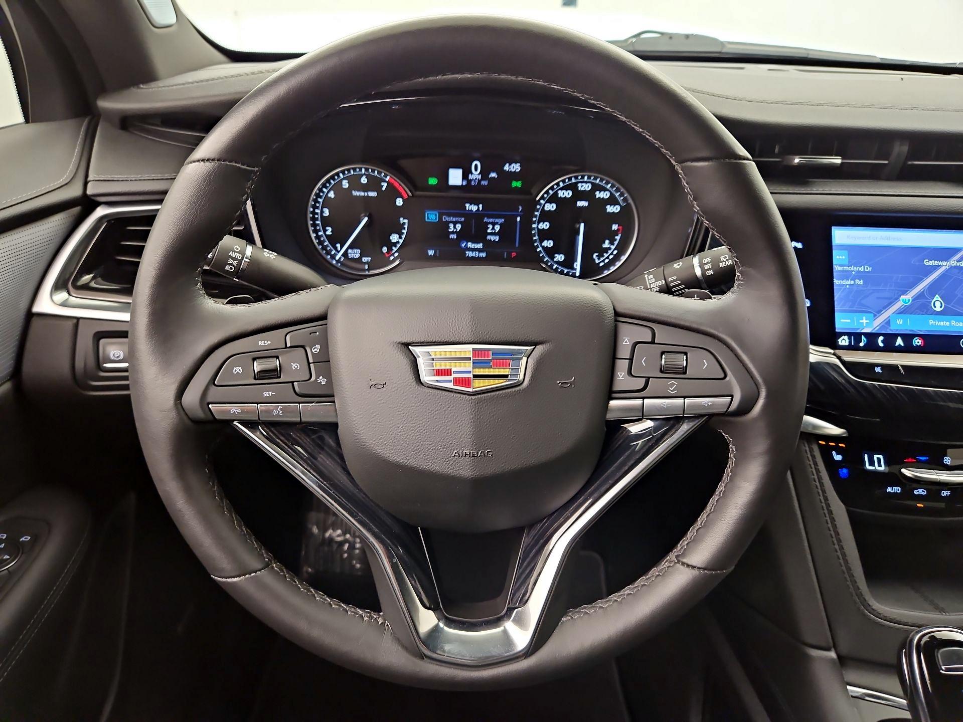 Thumbnail: 2024 Cadillac XT6 - 10