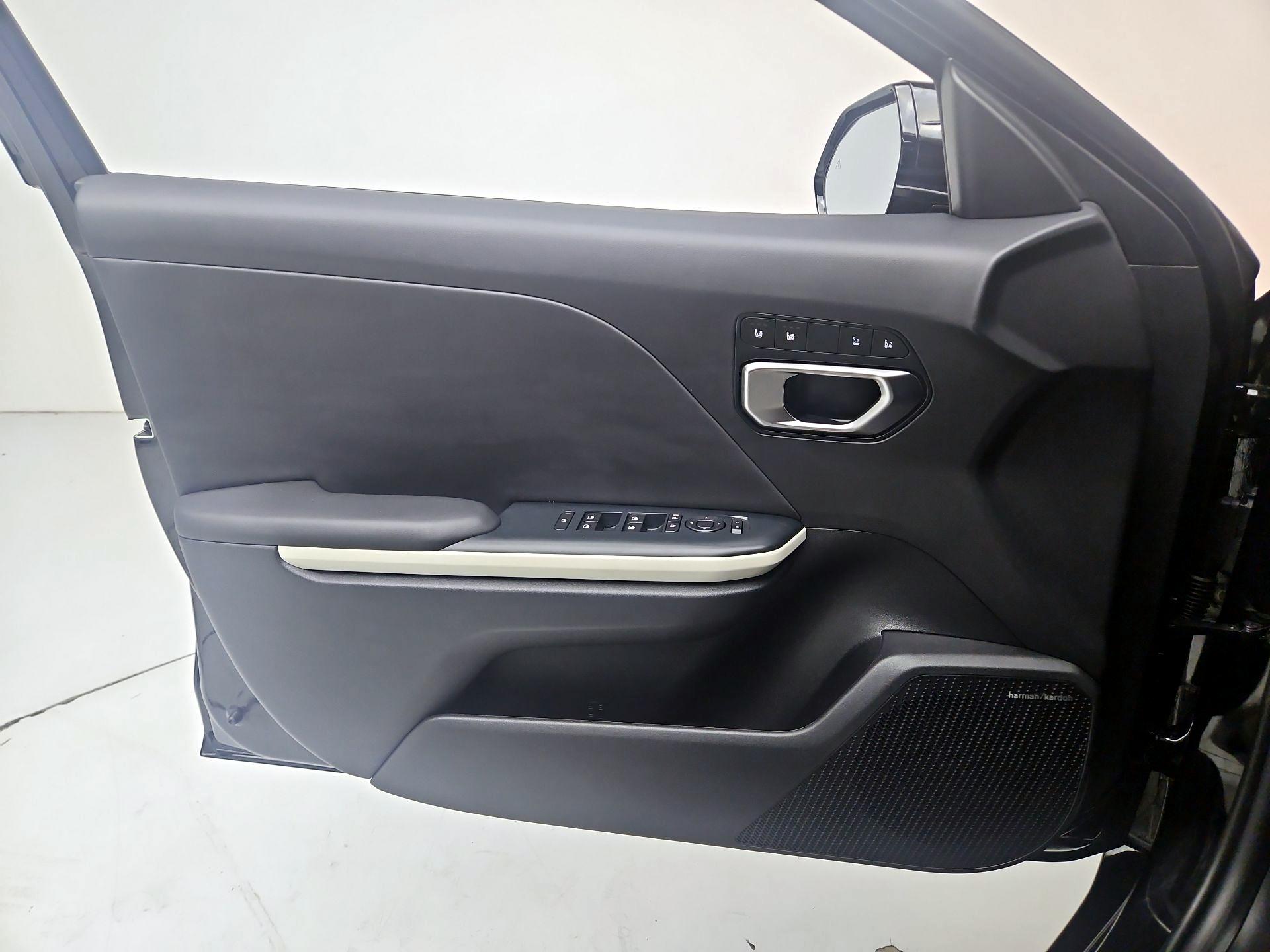 Thumbnail: 2025 Kia K4 - 12