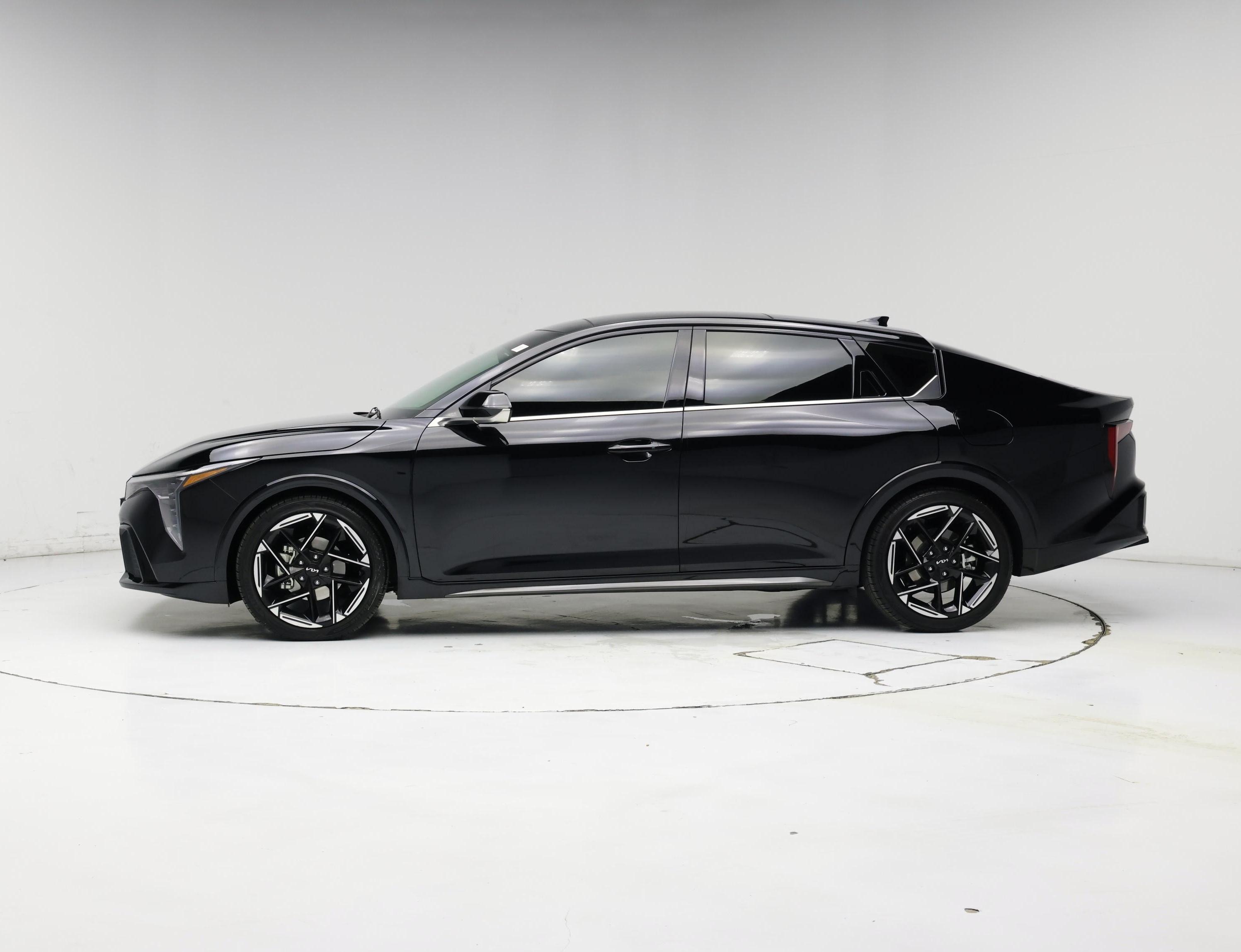 Thumbnail: 2025 Kia K4 - 3