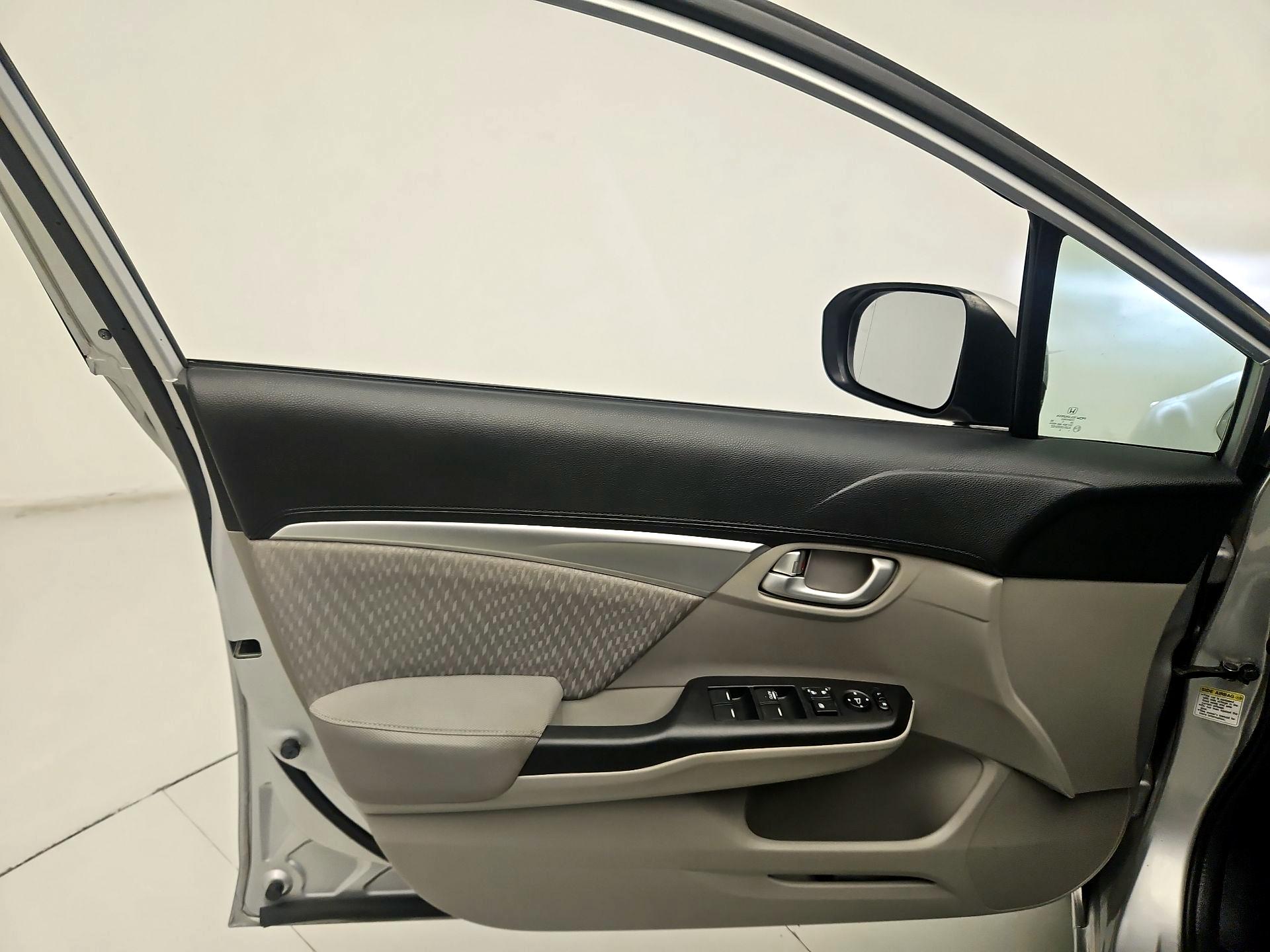 Thumbnail: 2015 Honda Civic - 12