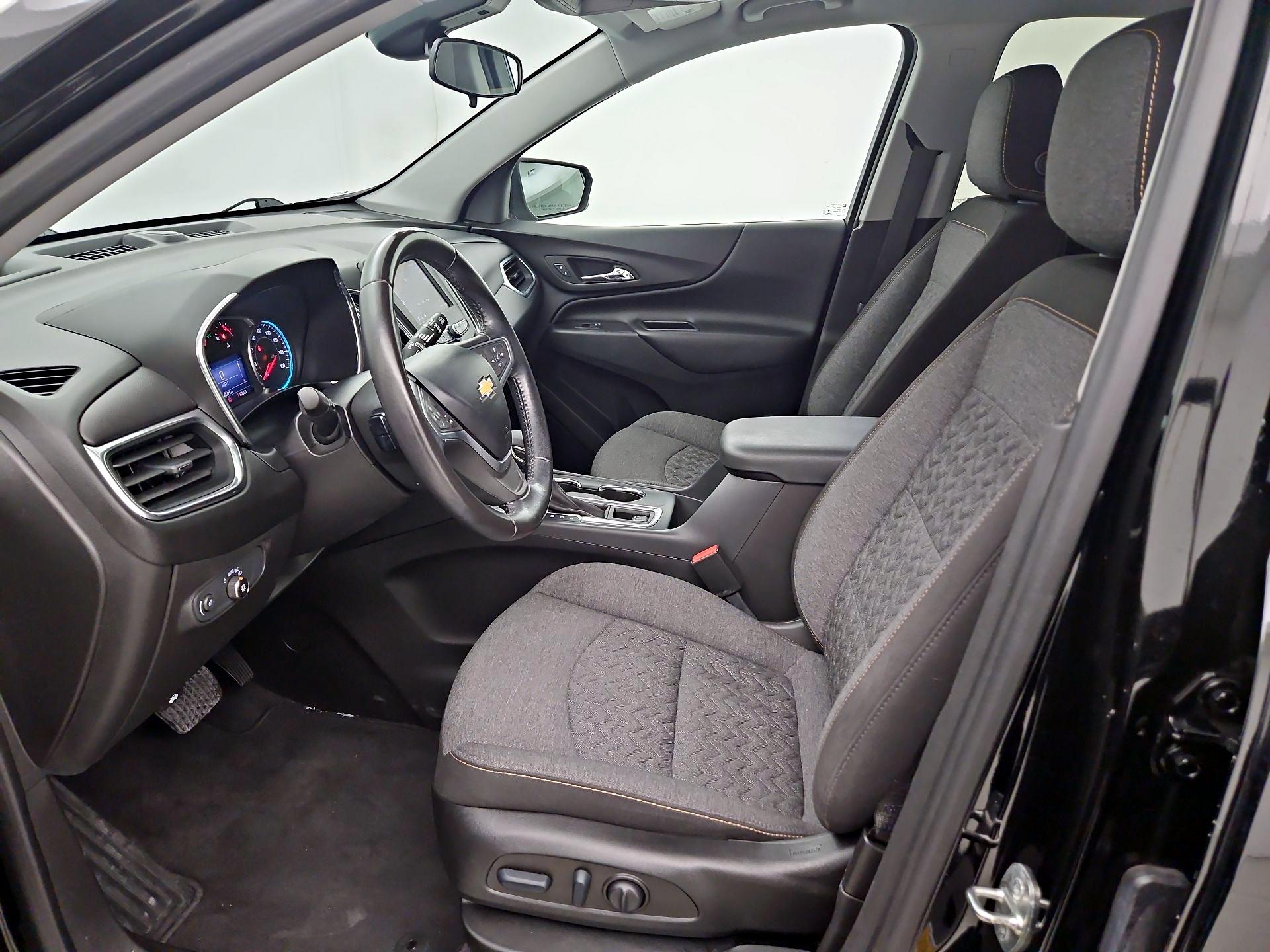 Thumbnail: 2022 Chevrolet Equinox - 11