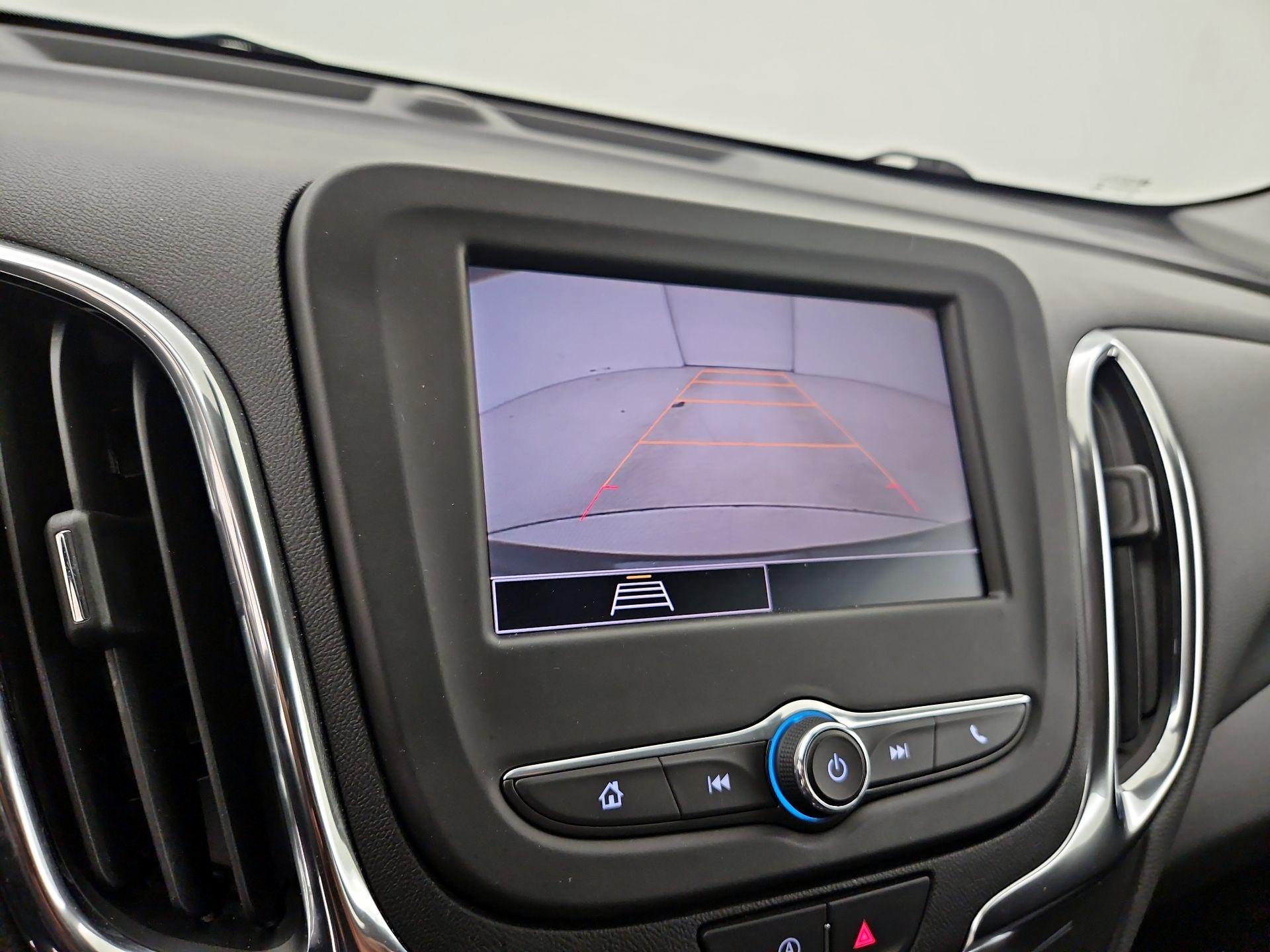 Thumbnail: 2022 Chevrolet Equinox - 14