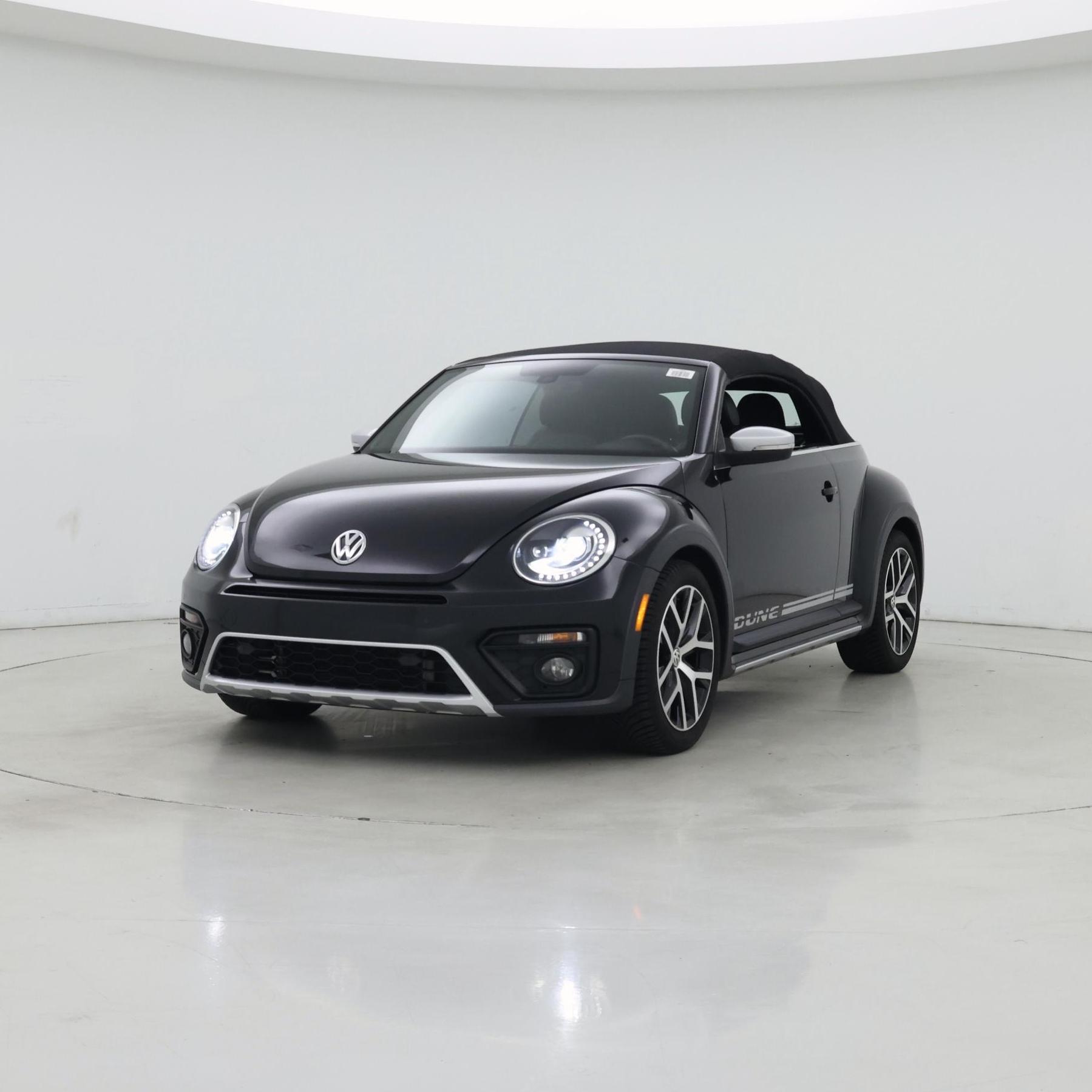 Thumbnail: 2017 Volkswagen Beetle - 4