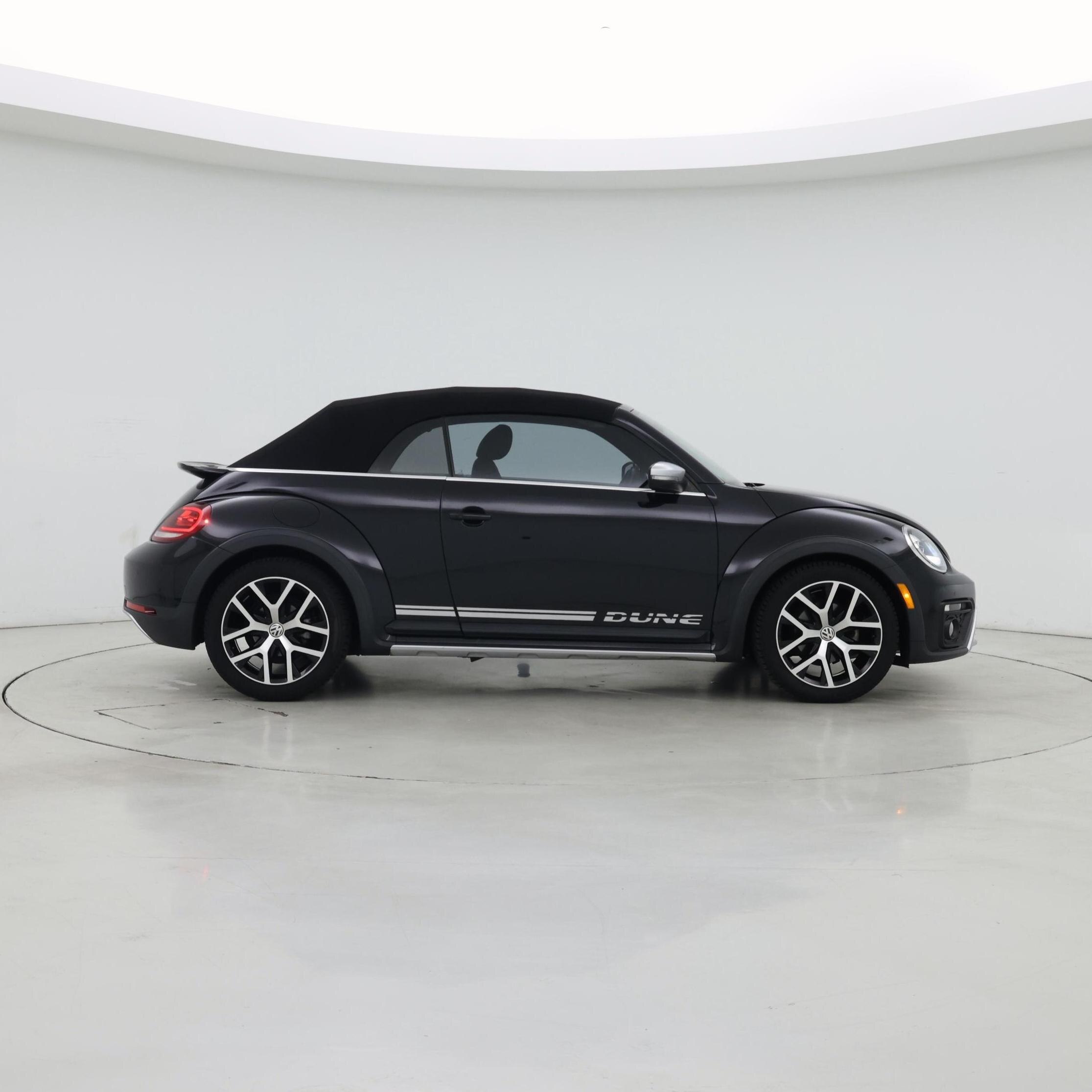 Thumbnail: 2017 Volkswagen Beetle - 7