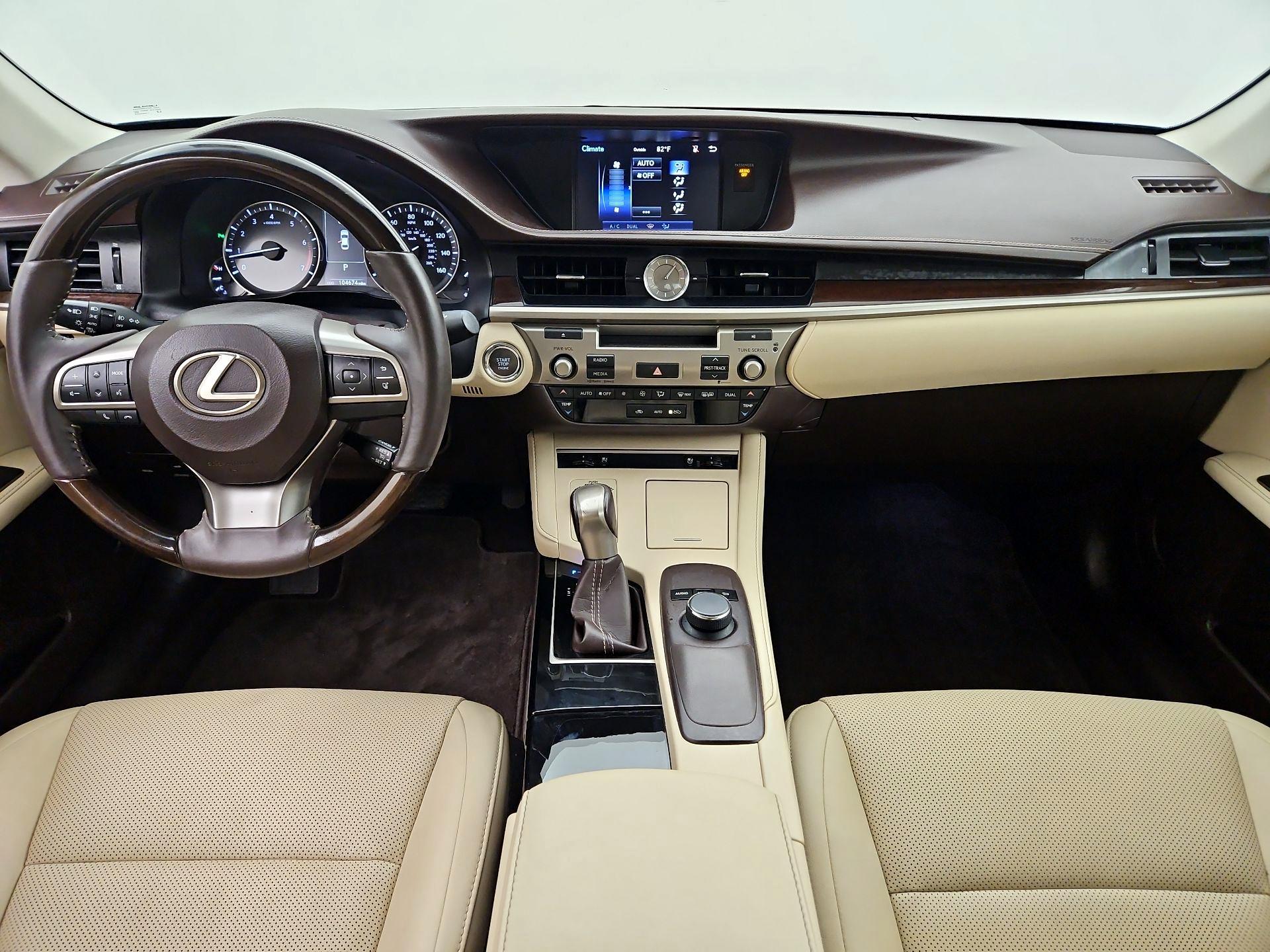 Thumbnail: 2016 Lexus ES - 9