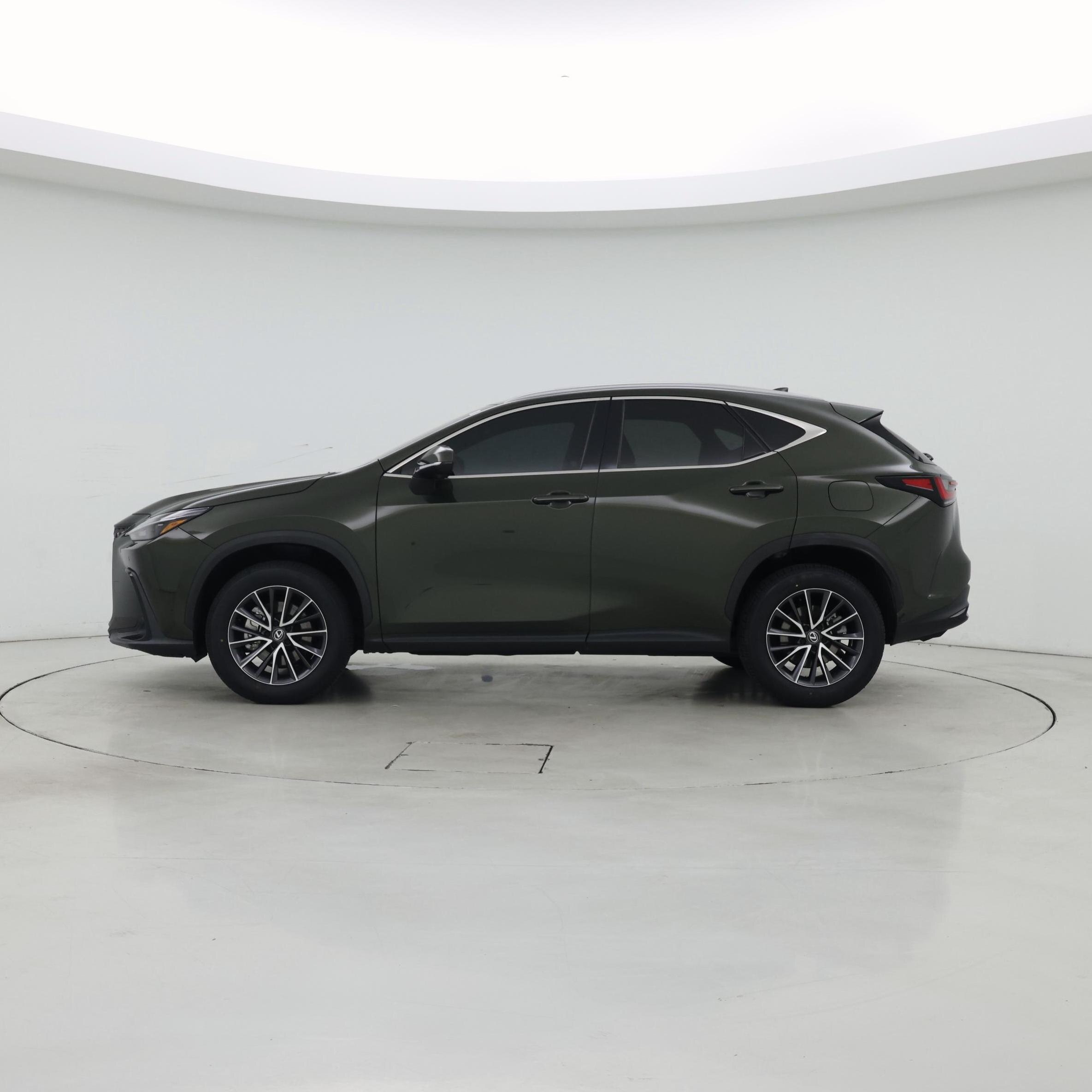 Thumbnail: 2024 Lexus NX - 3