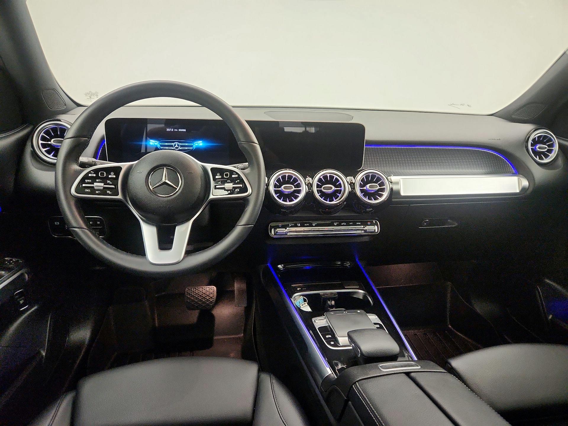 Thumbnail: 2020 Mercedes-Benz GLB - 9