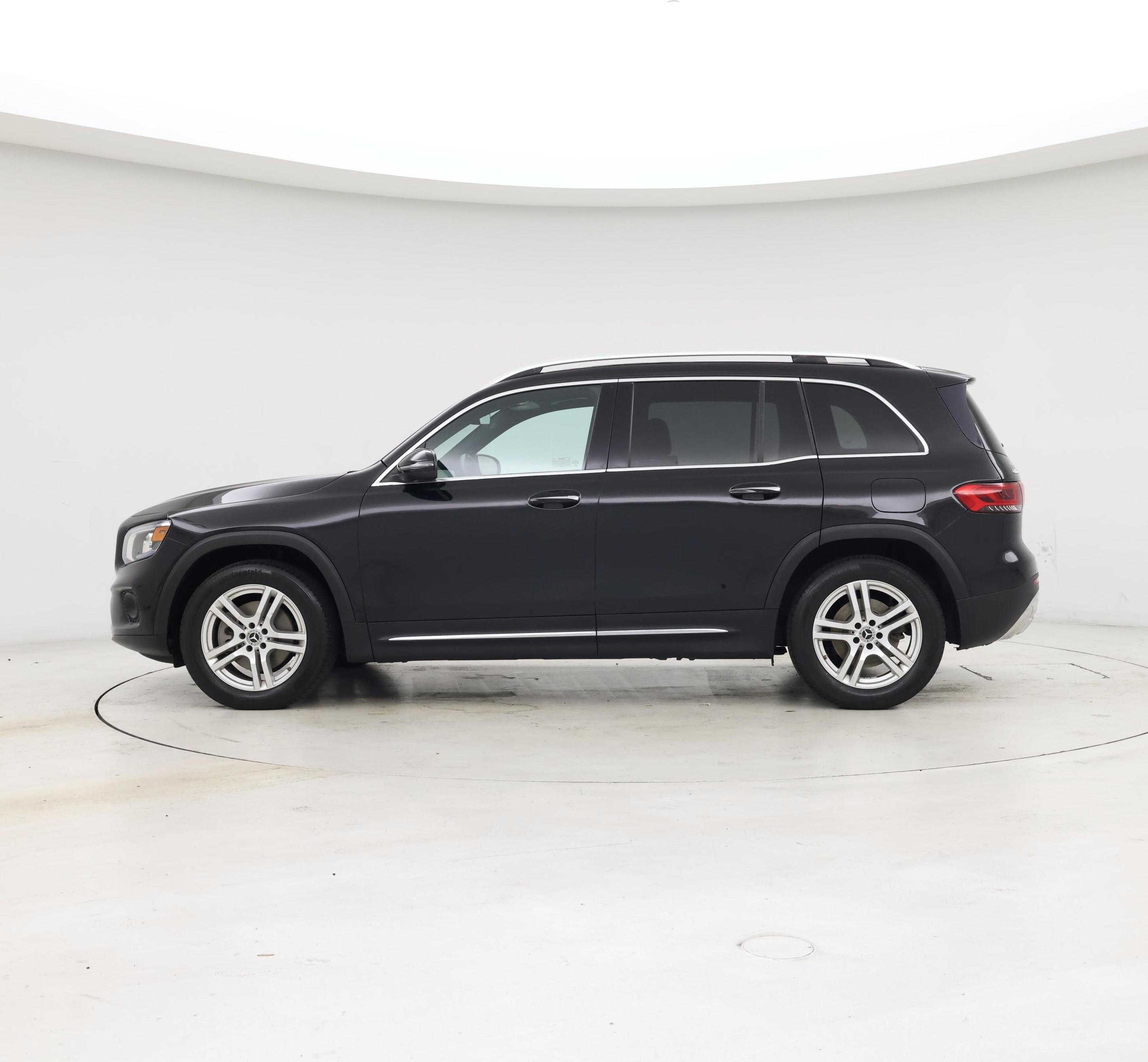 Thumbnail: 2020 Mercedes-Benz GLB - 3
