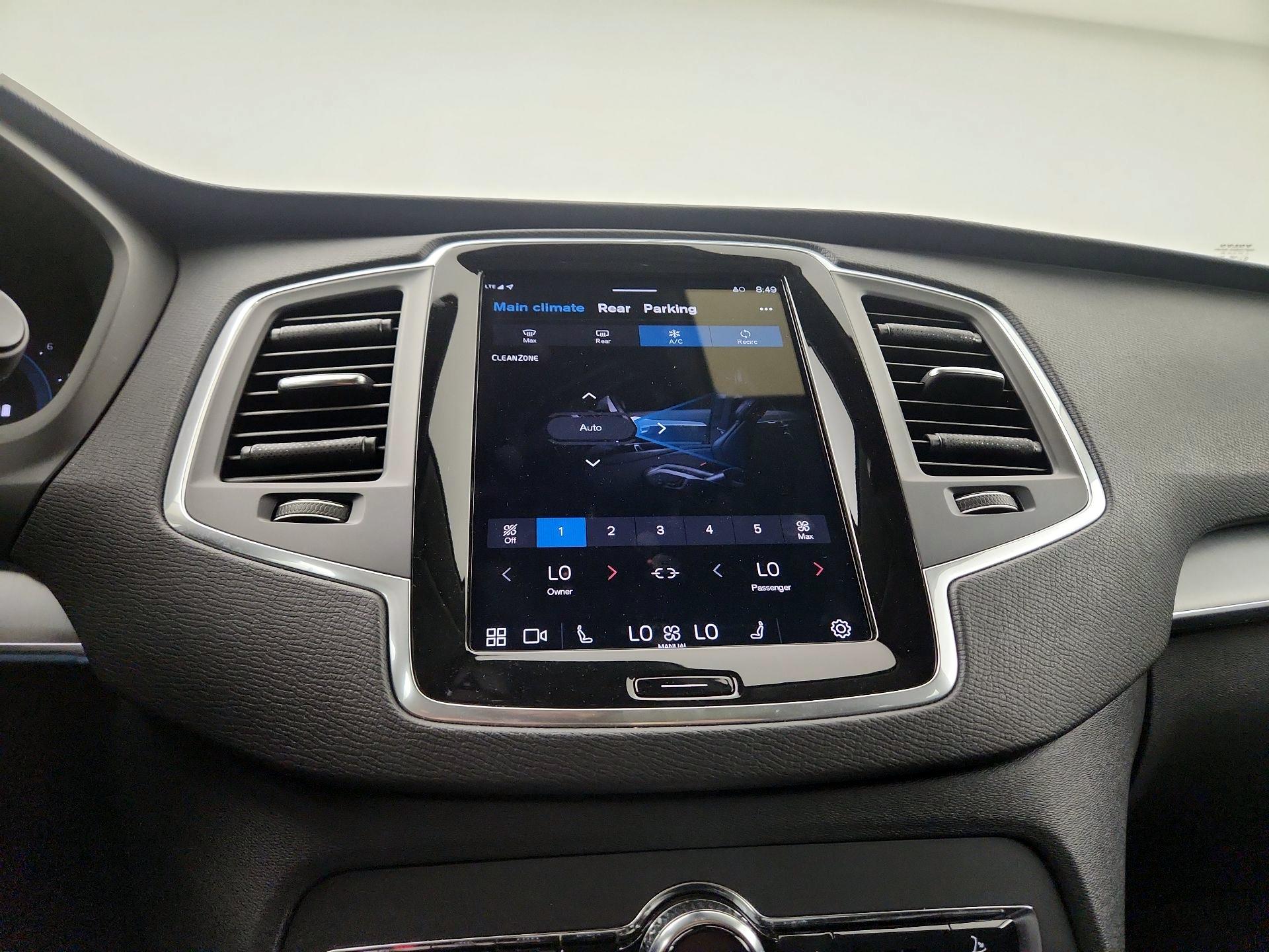 Thumbnail: 2025 Volvo XC90 - 14