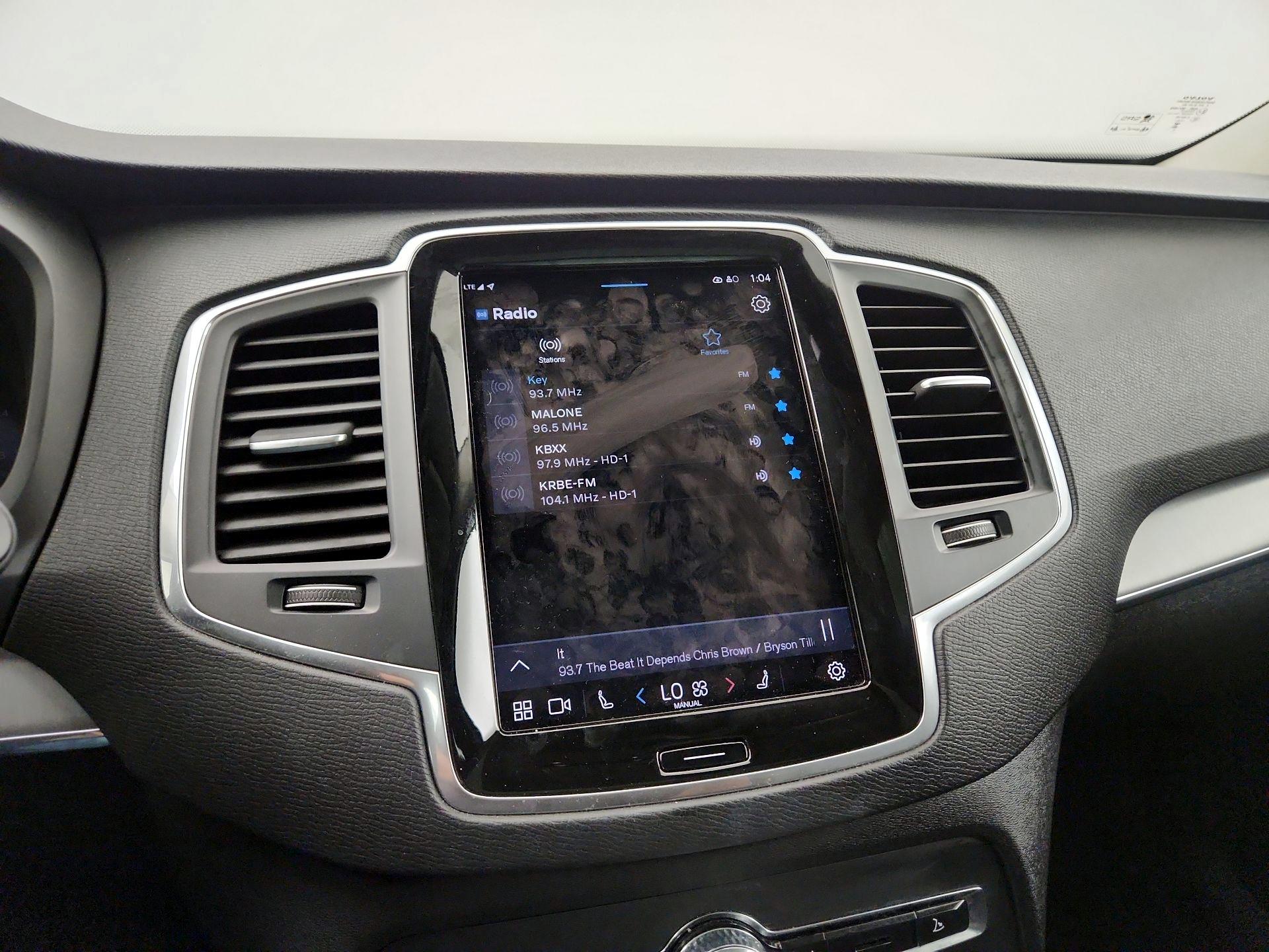 Thumbnail: 2025 Volvo XC90 - 13