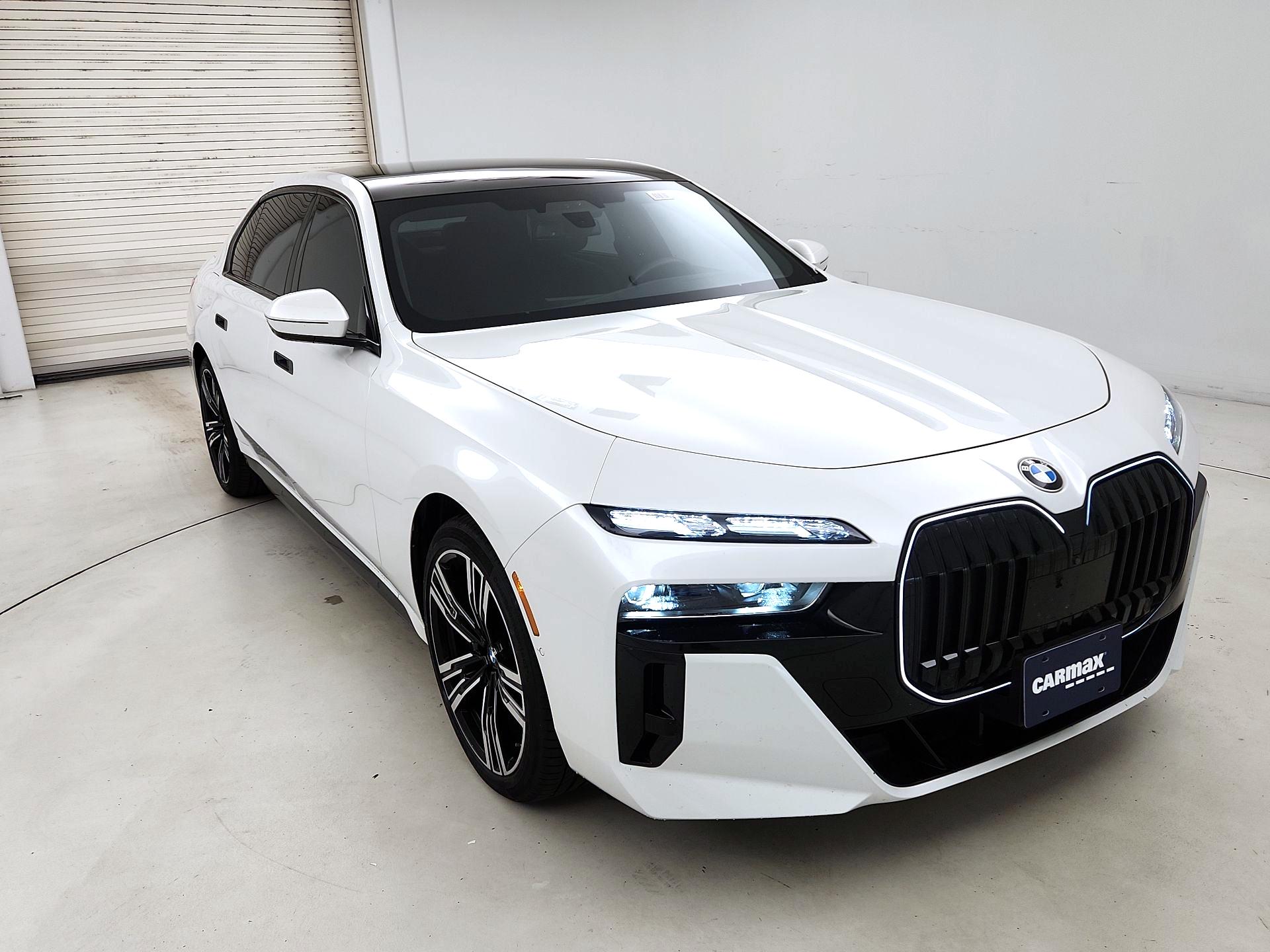 Thumbnail: 2024 BMW 7 Series - 1