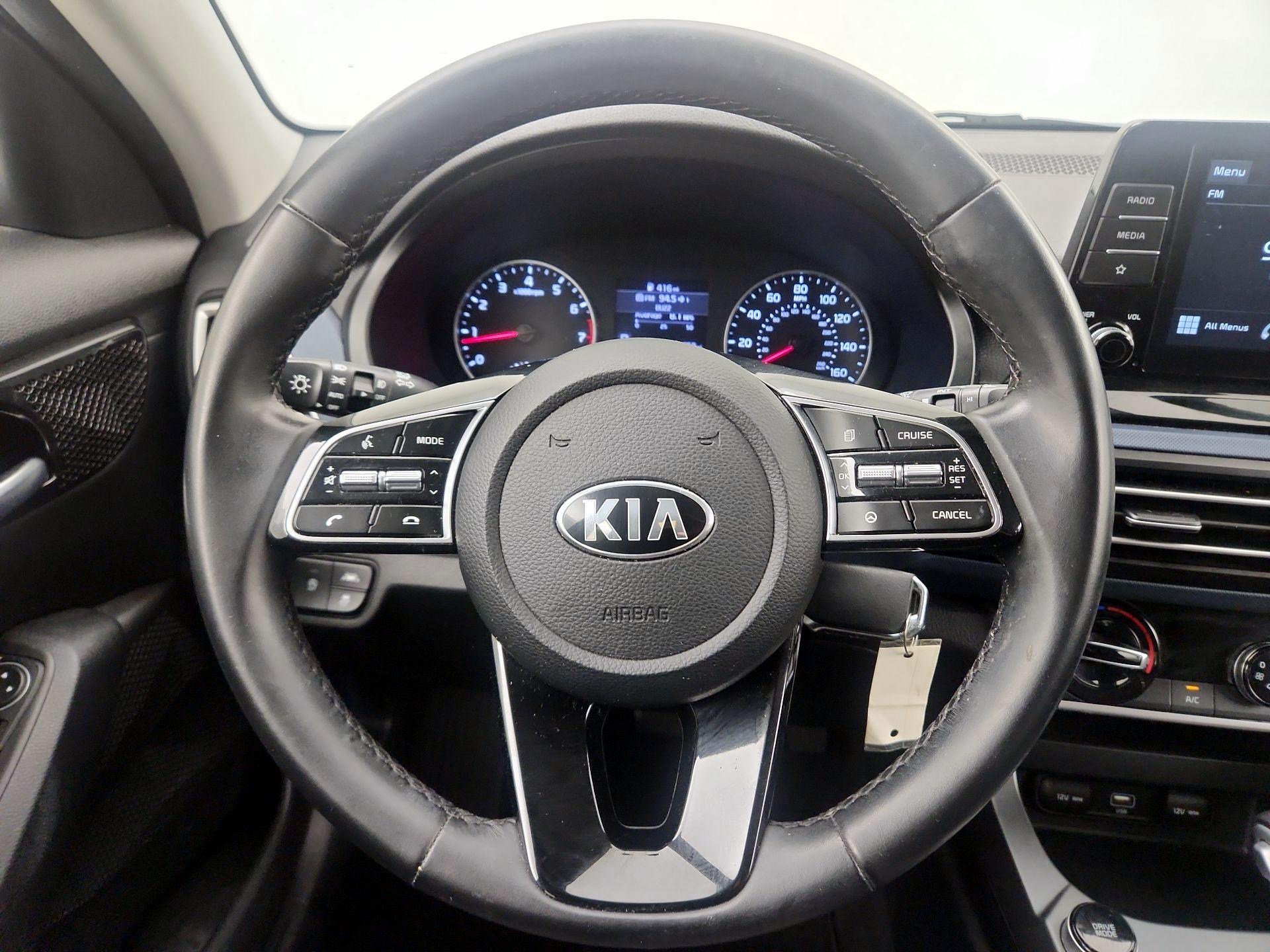 Thumbnail: 2021 Kia Seltos - 10