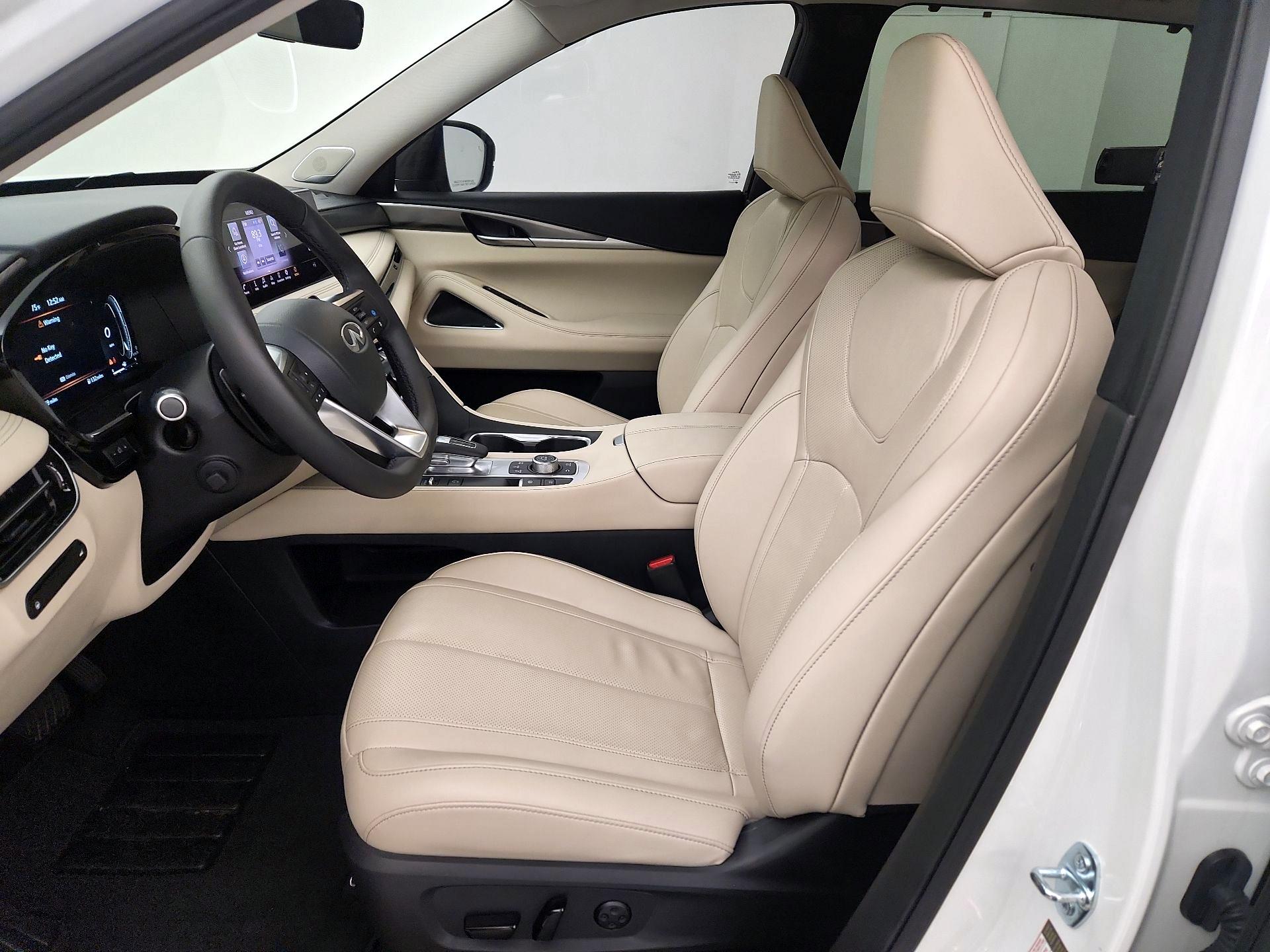 Thumbnail: 2025 INFINITI QX60 - 11