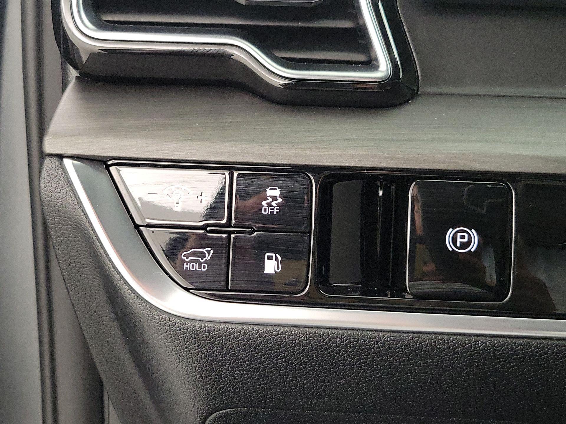 Thumbnail: 2024 Kia Sportage - 13