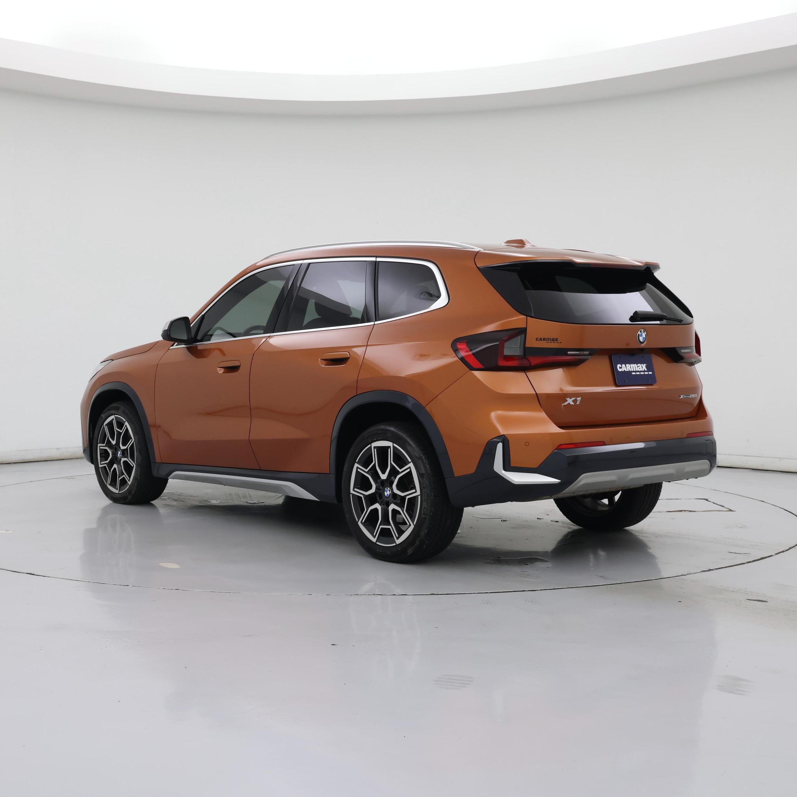 Thumbnail: 2024 BMW X1 - 2