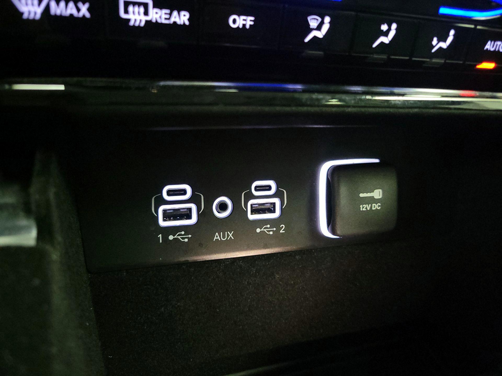 Thumbnail: 2022 Jeep Grand Cherokee - 18