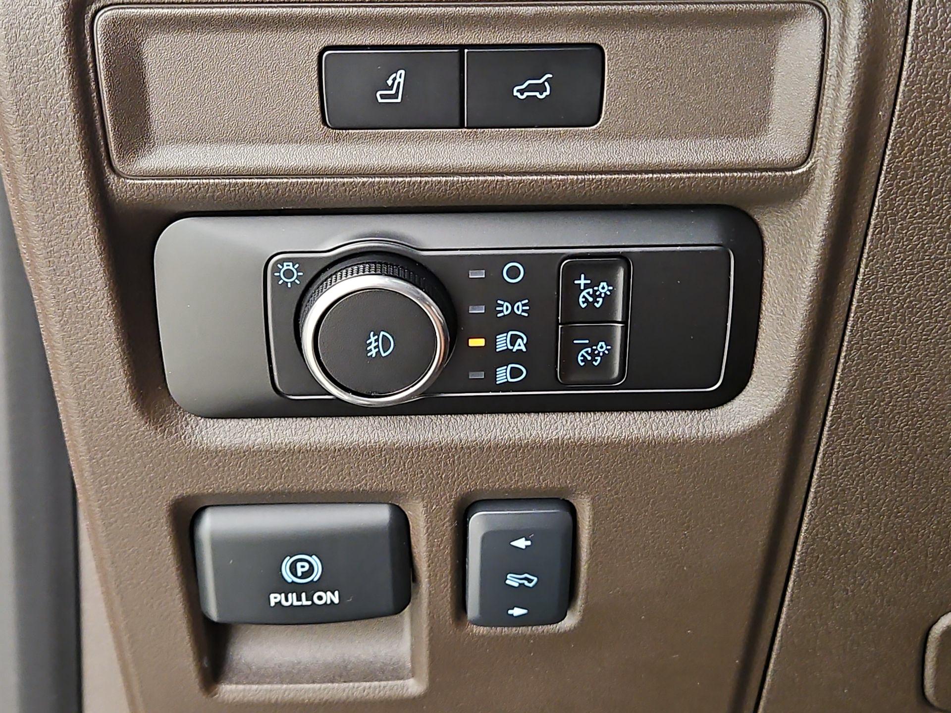 Thumbnail: 2023 Ford Expedition MAX - 13