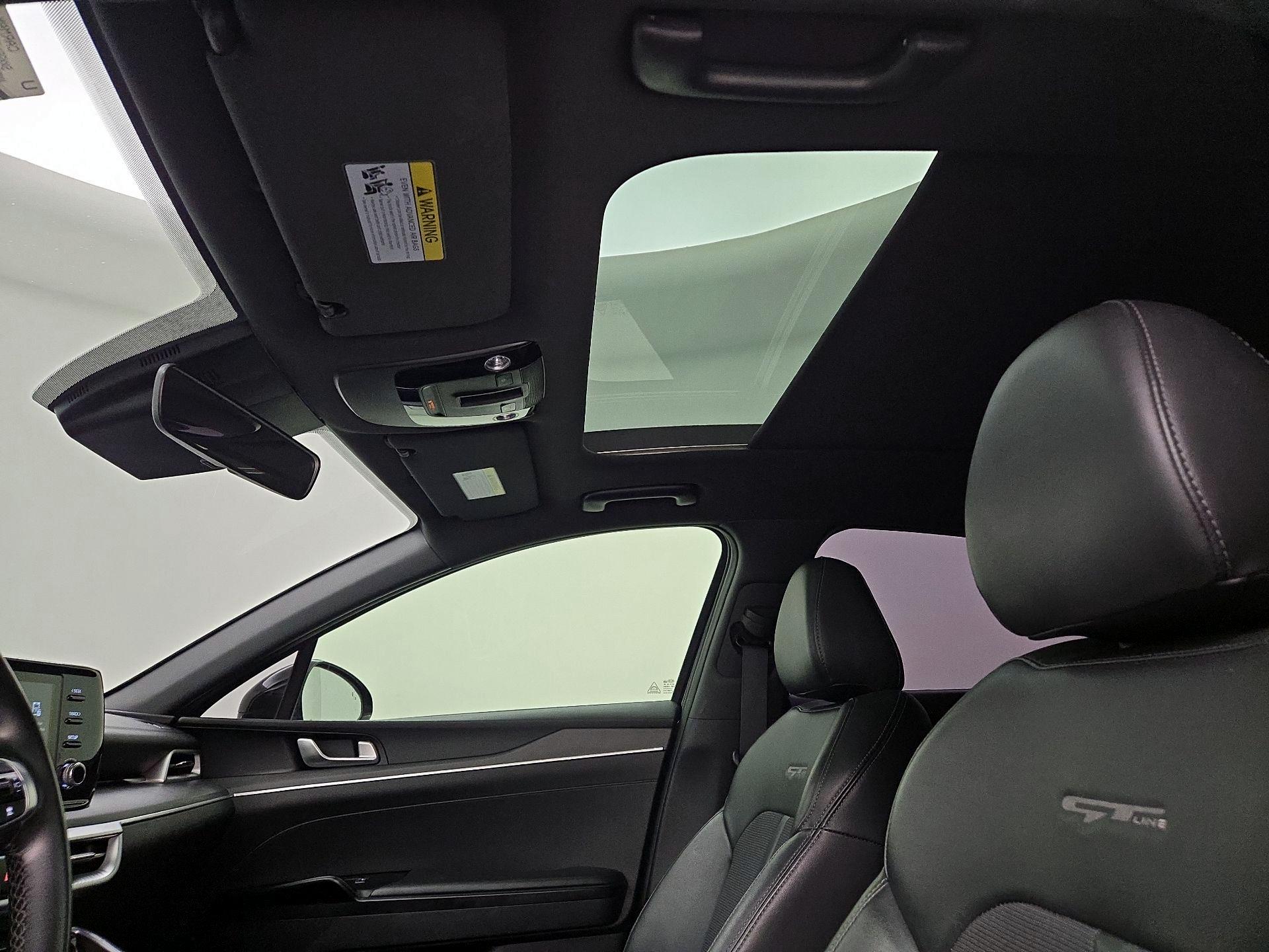 Thumbnail: 2021 Kia K5 - 17