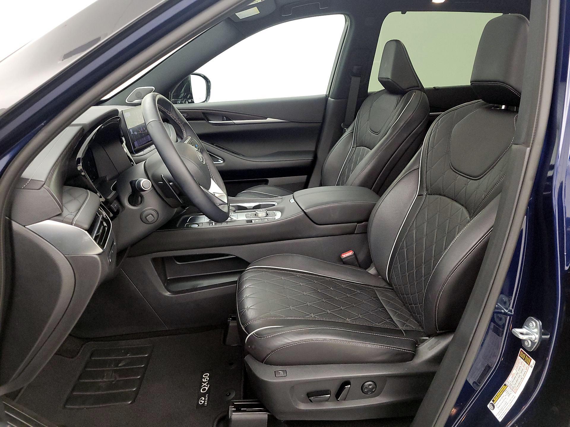 Thumbnail: 2024 INFINITI QX60 - 11