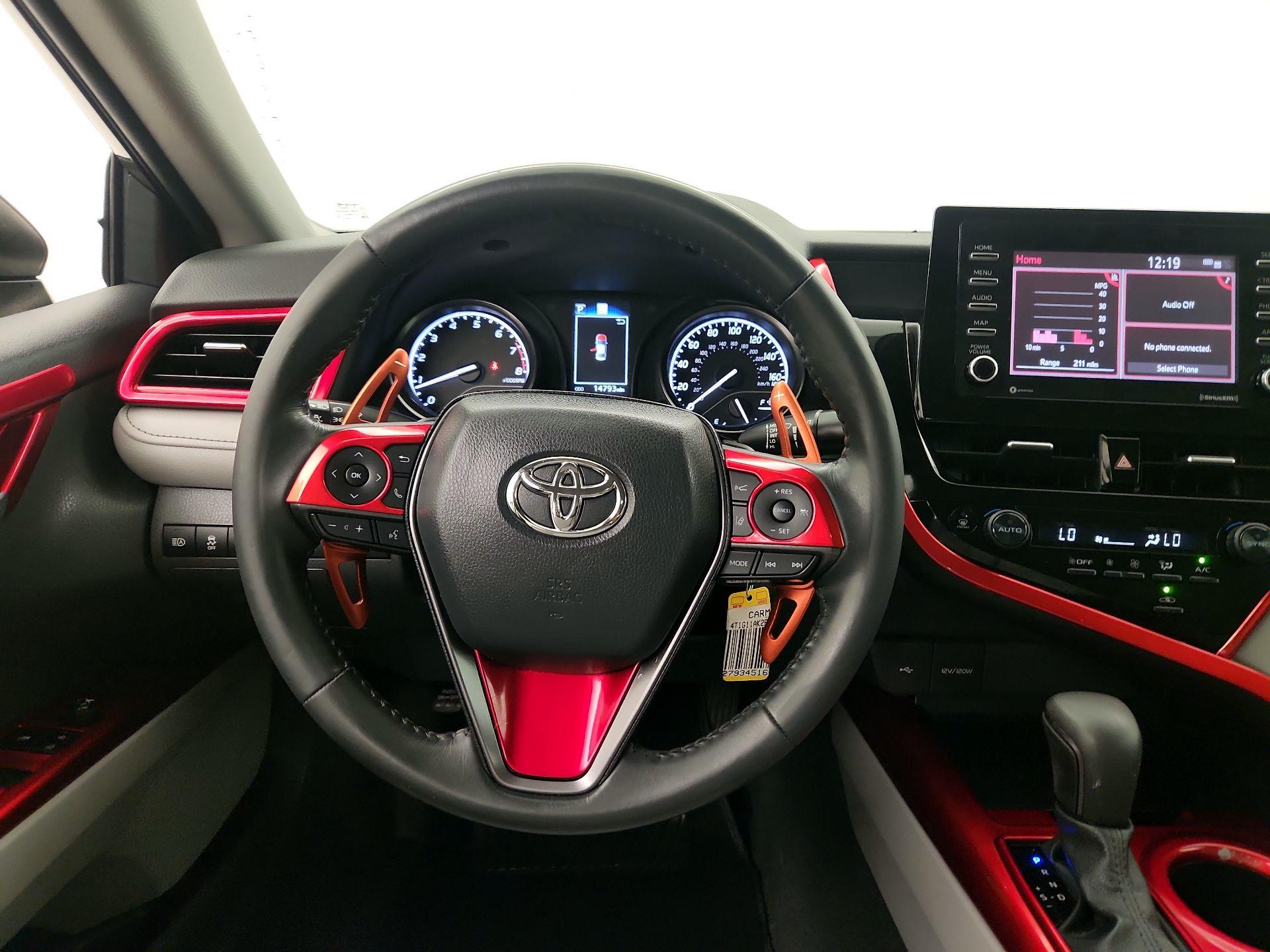 Thumbnail: 2023 Toyota Camry - 10