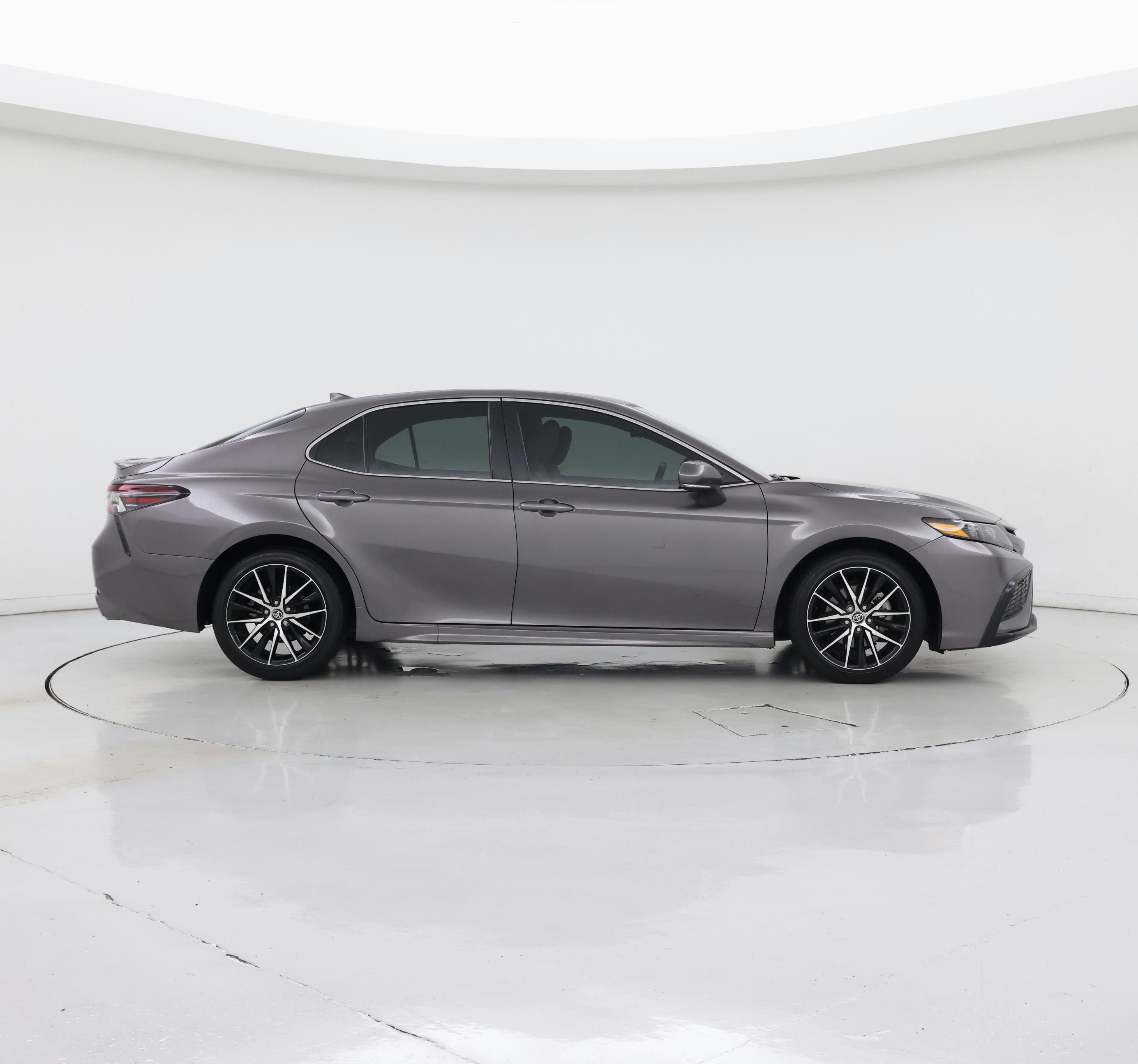 Thumbnail: 2023 Toyota Camry - 7
