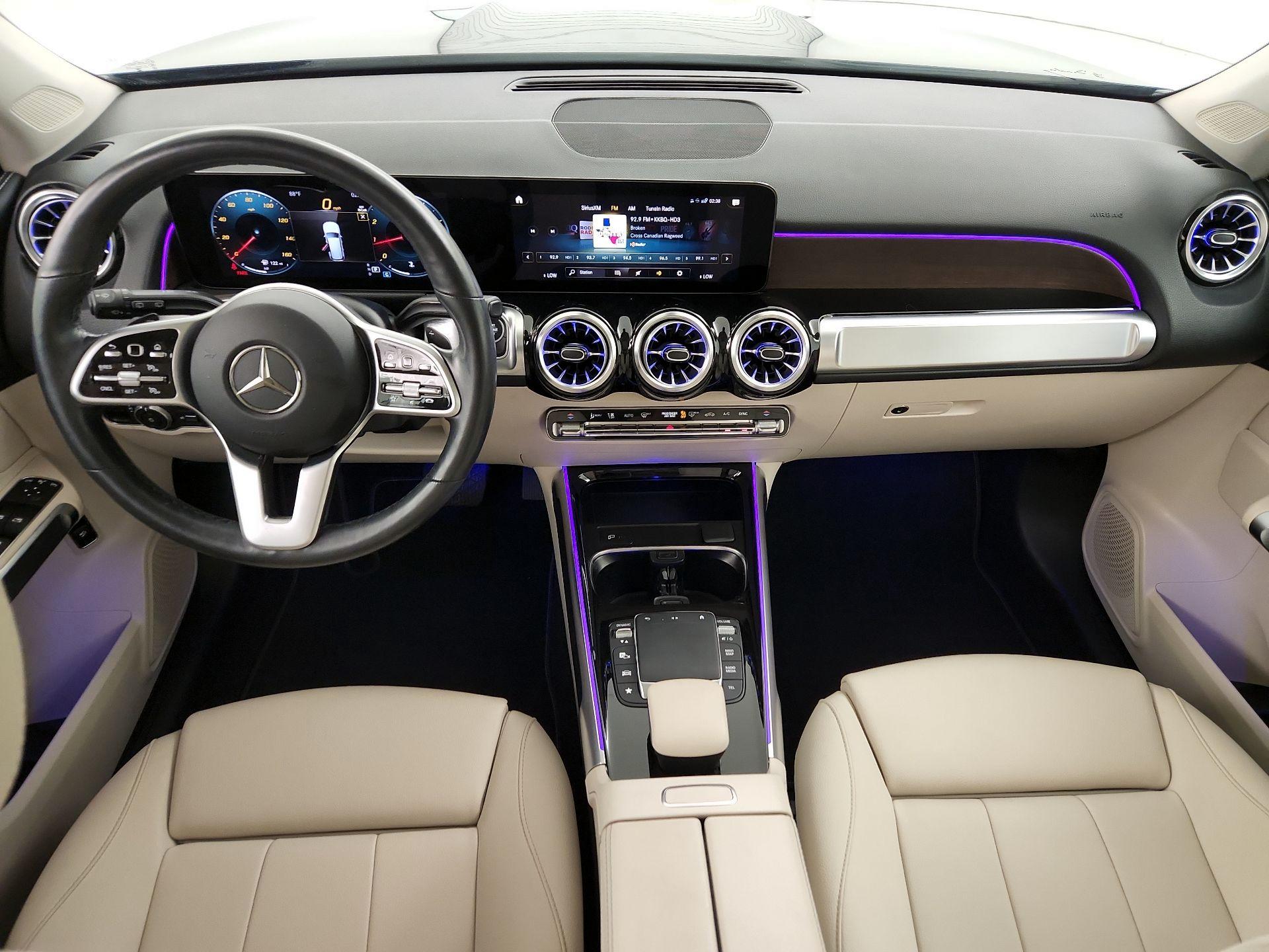 Thumbnail: 2023 Mercedes-Benz GLB - 9