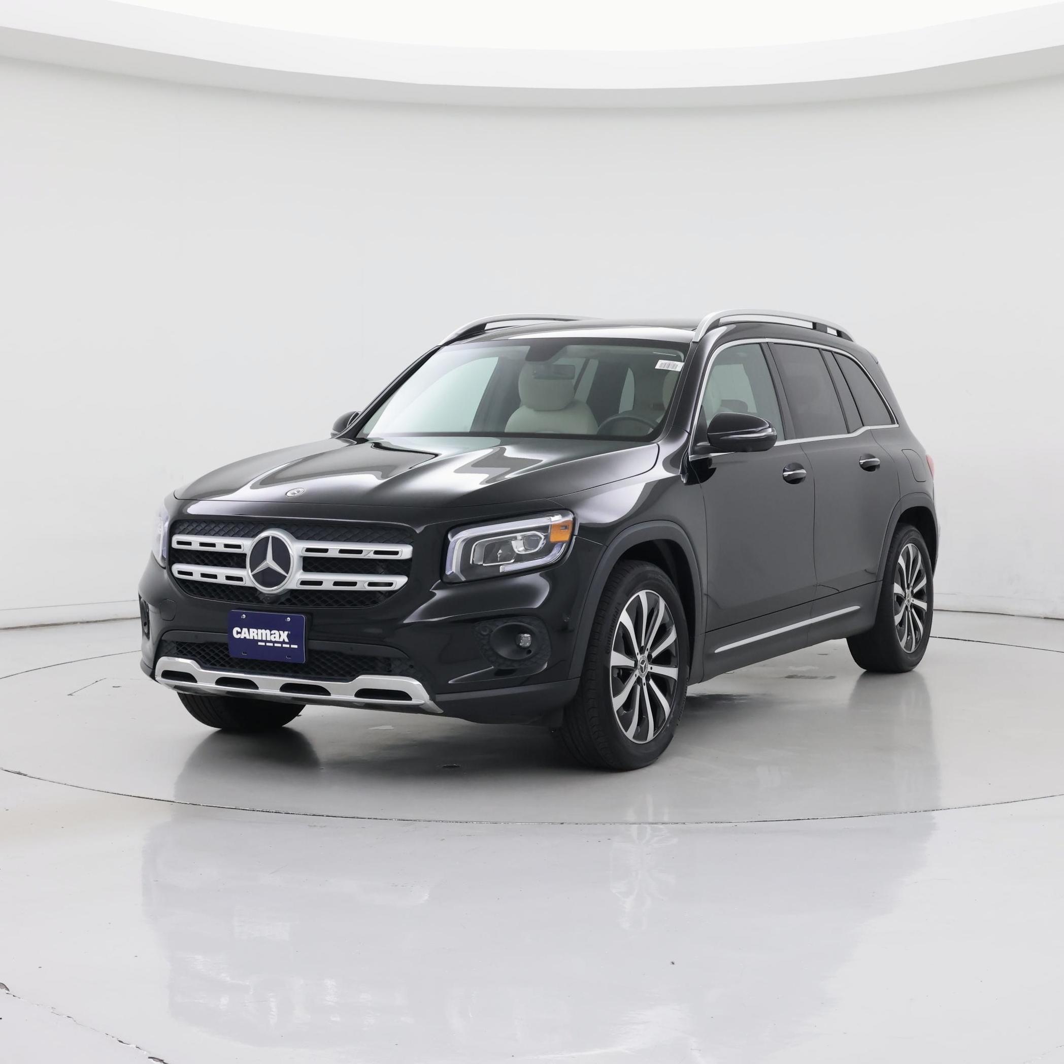 Thumbnail: 2023 Mercedes-Benz GLB - 4