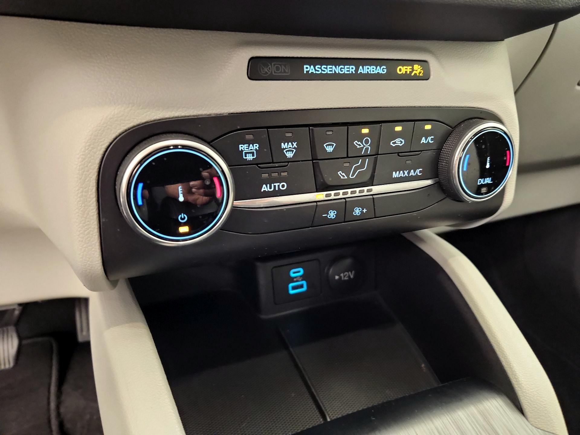 Thumbnail: 2023 Ford Escape - 16