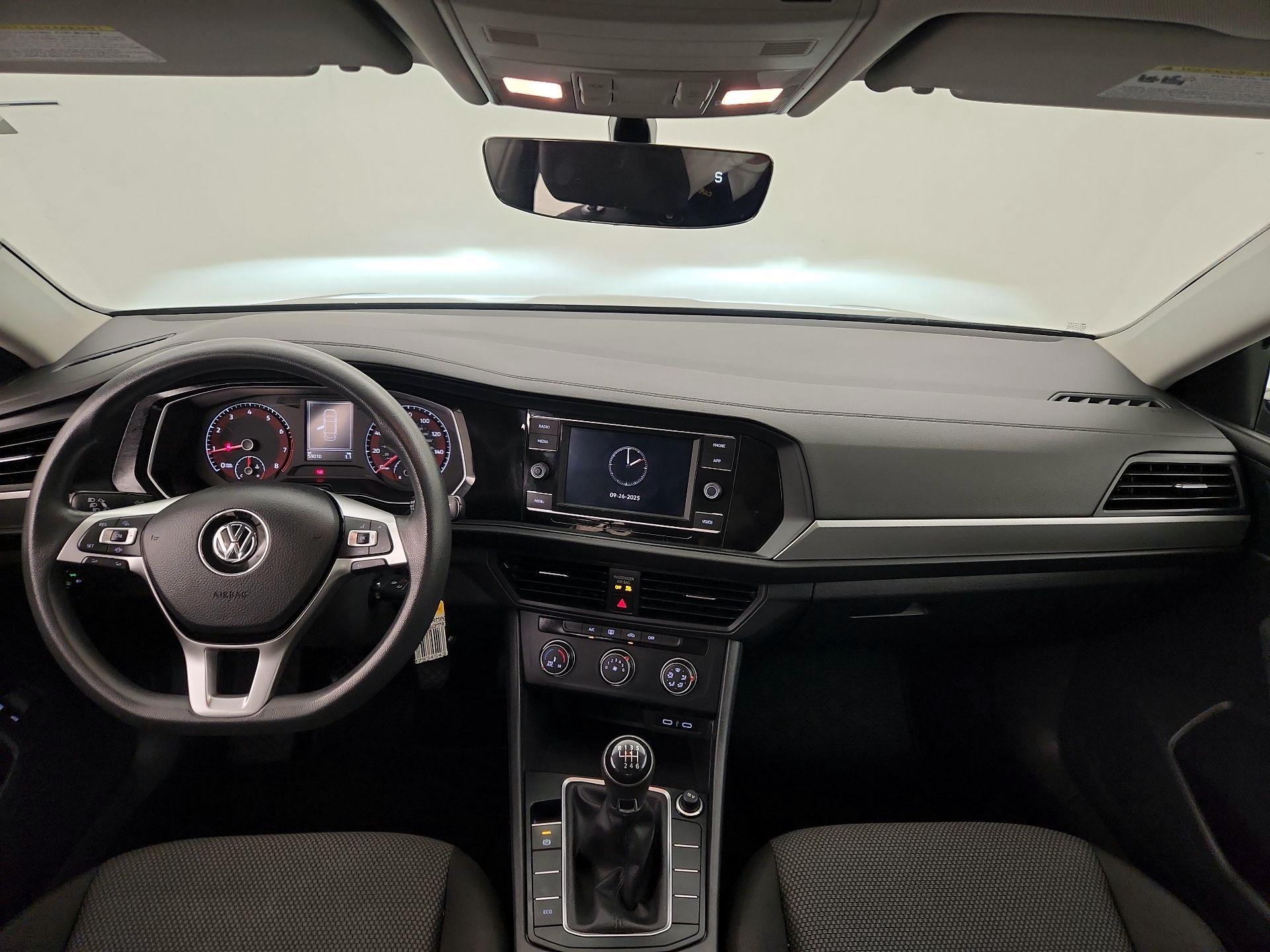 Thumbnail: 2021 Volkswagen Jetta - 9