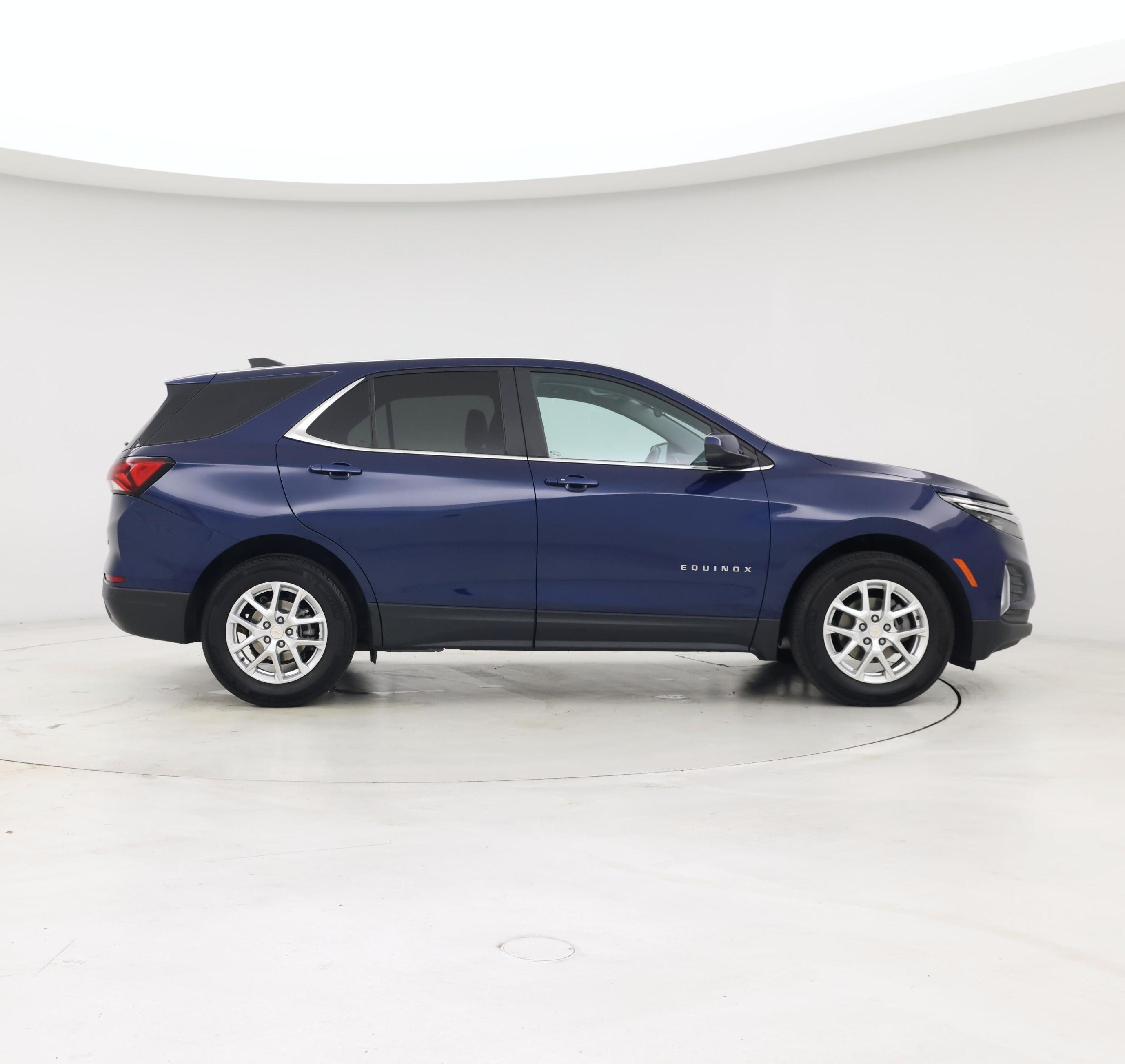 Thumbnail: 2022 Chevrolet Equinox - 7
