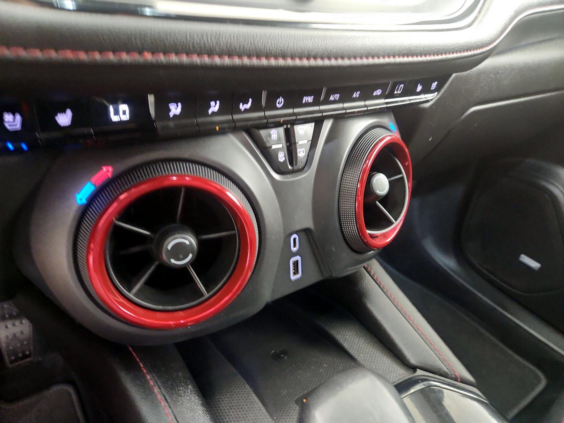 Thumbnail: 2022 Chevrolet Blazer - 16