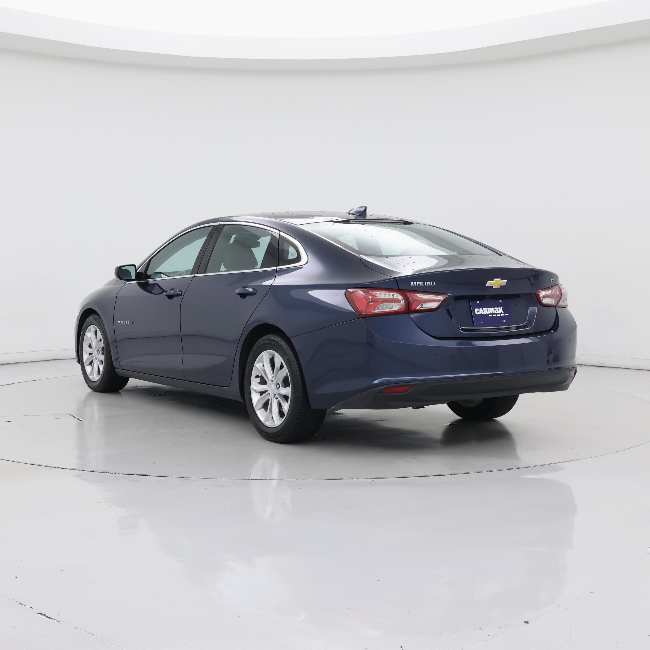Thumbnail: 2021 Chevrolet Malibu - 2