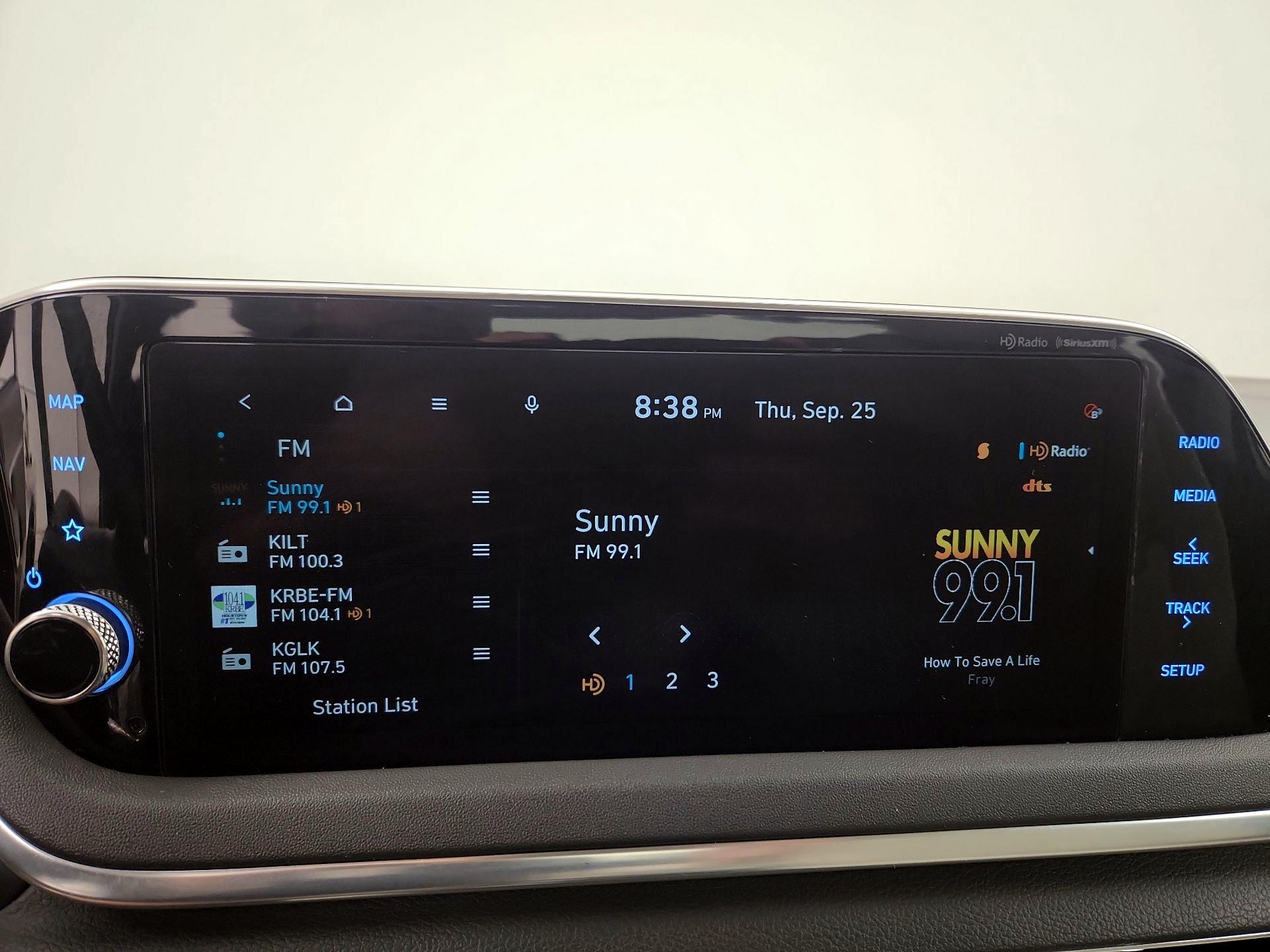 Thumbnail: 2023 Hyundai Sonata - 16