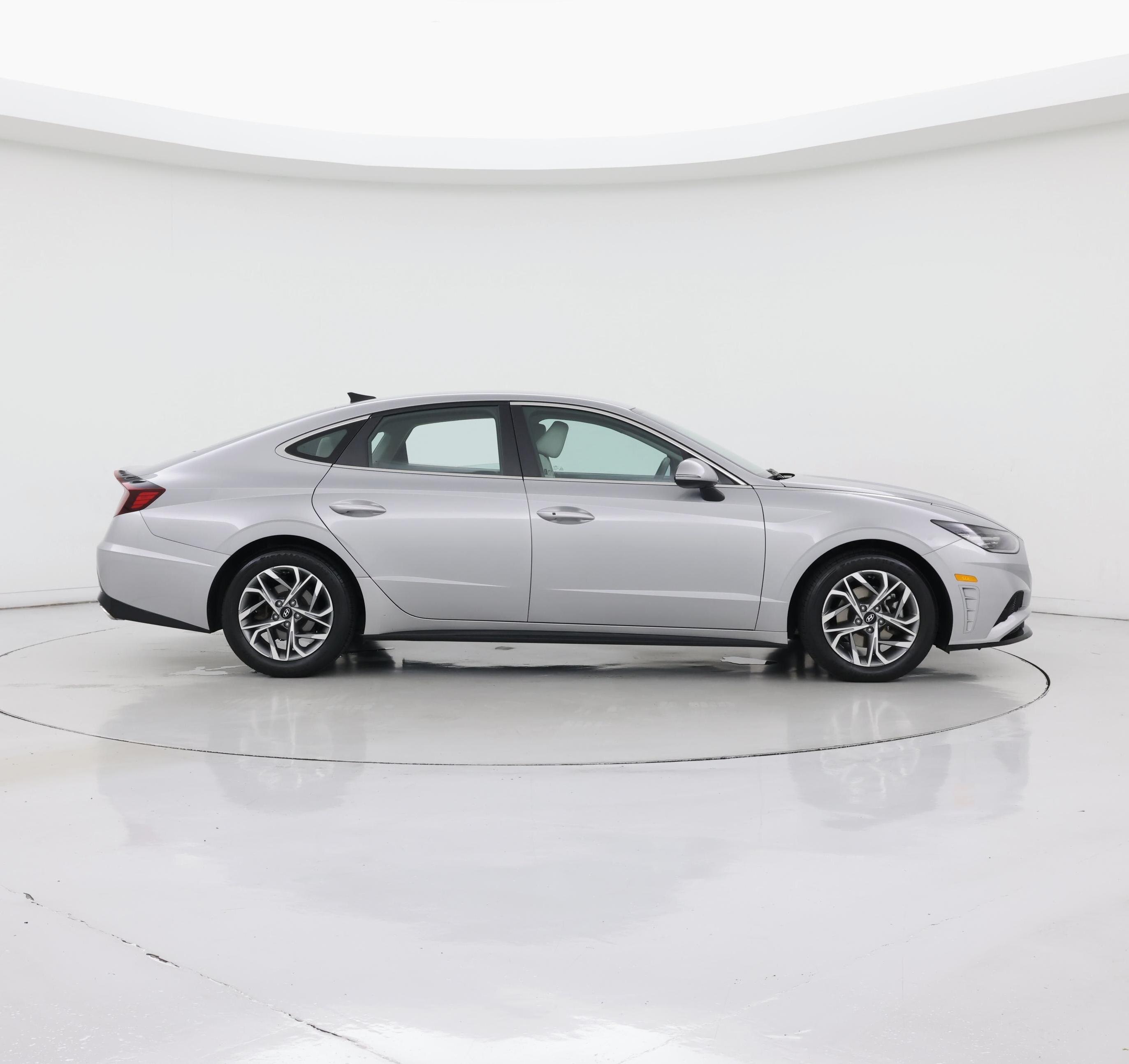 Thumbnail: 2023 Hyundai Sonata - 7