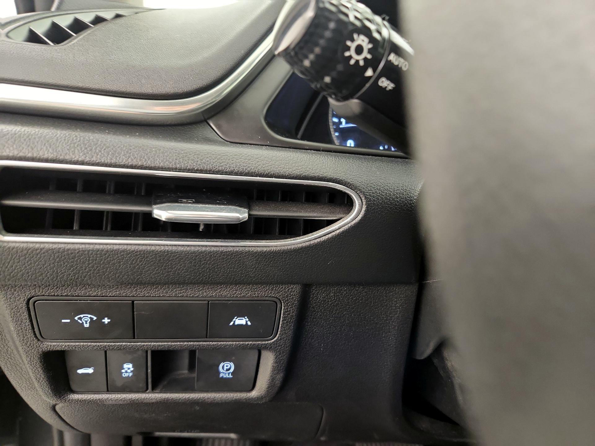 Thumbnail: 2023 Hyundai Sonata - 13