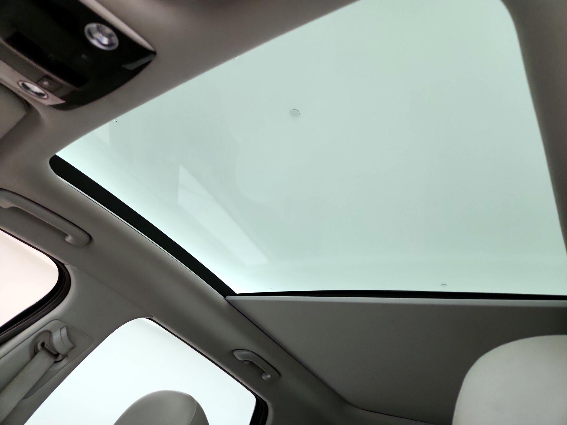 Thumbnail: 2023 Kia Sorento - 20