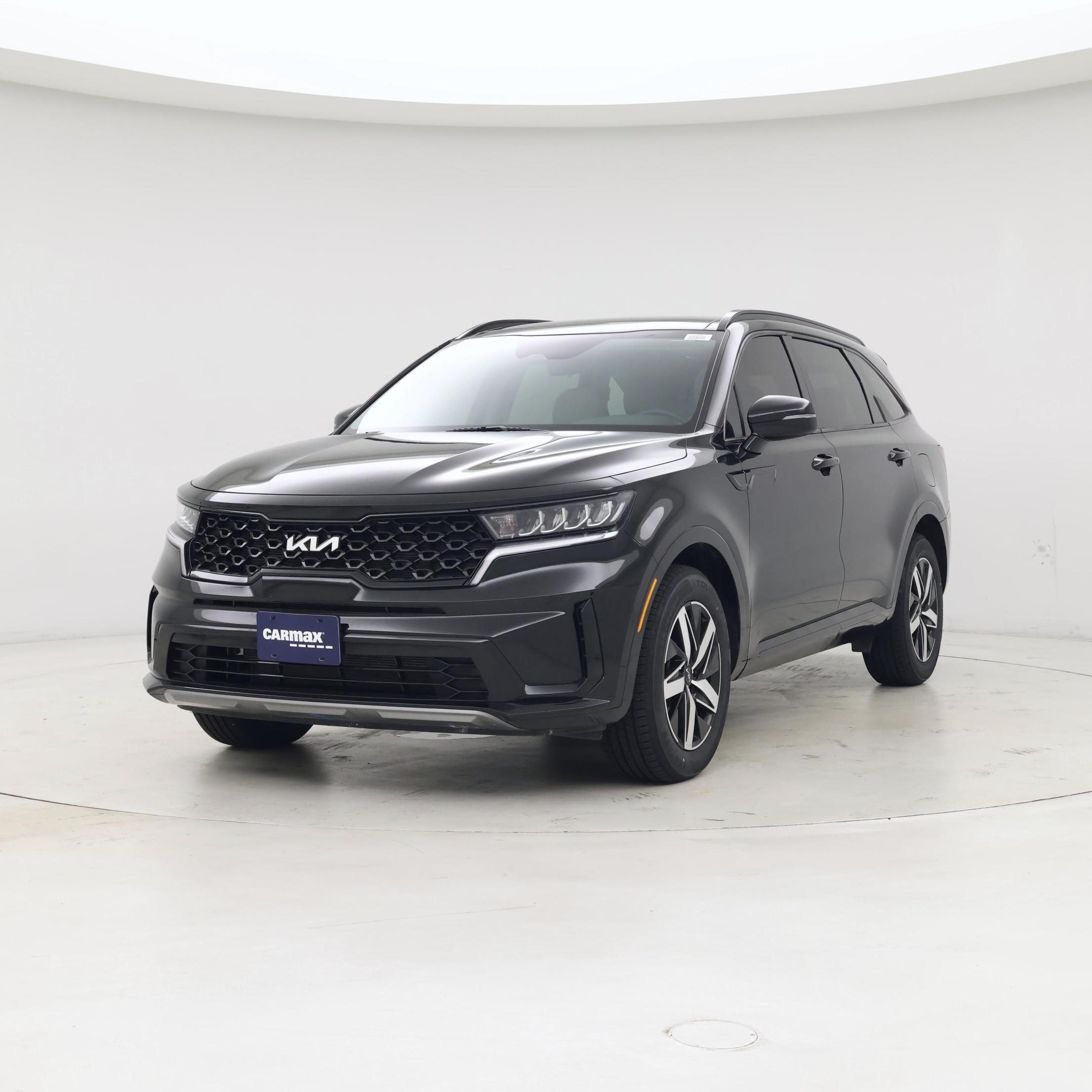Thumbnail: 2023 Kia Sorento - 4